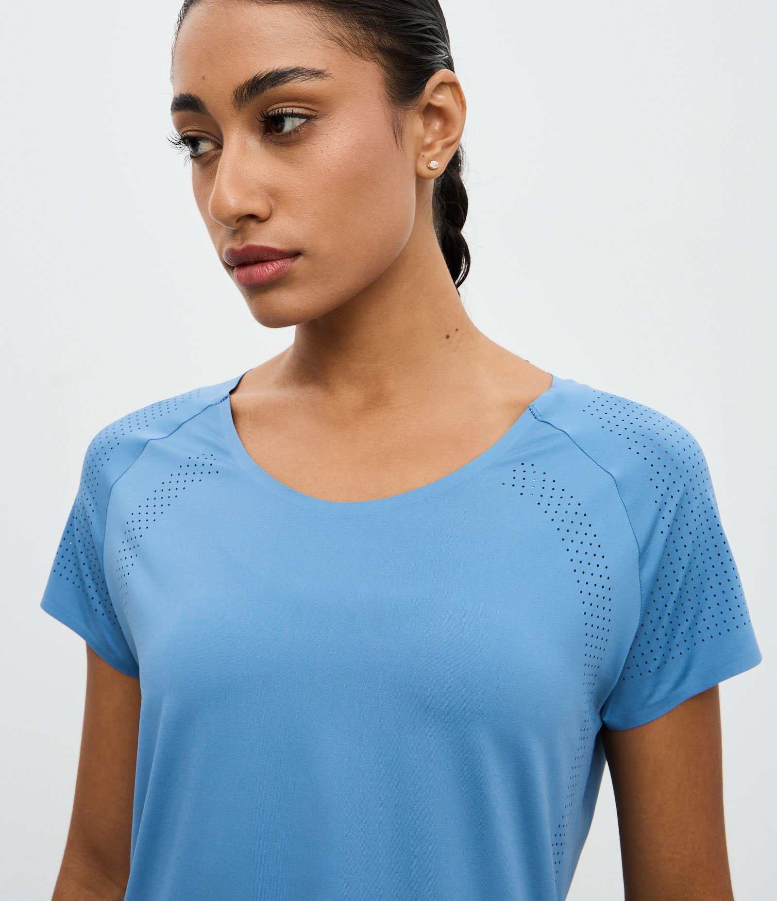 Camiseta Esportiva em Microfibra com Laterais Furadinhas Azul 3