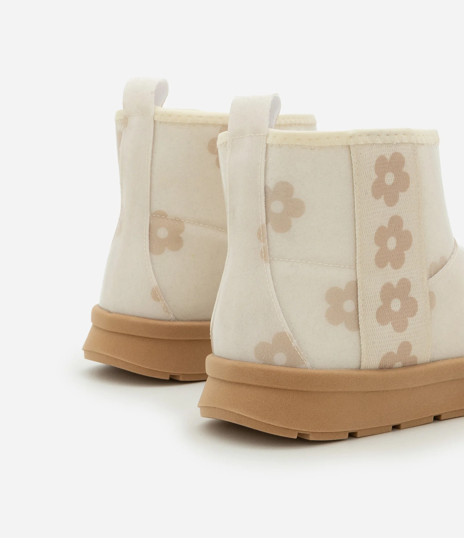 Bota Infantil Comfy com Estampa Floral – Tam 29 a 36 Off White 2