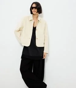 Jaqueta em Suede com Bolsos Frontais