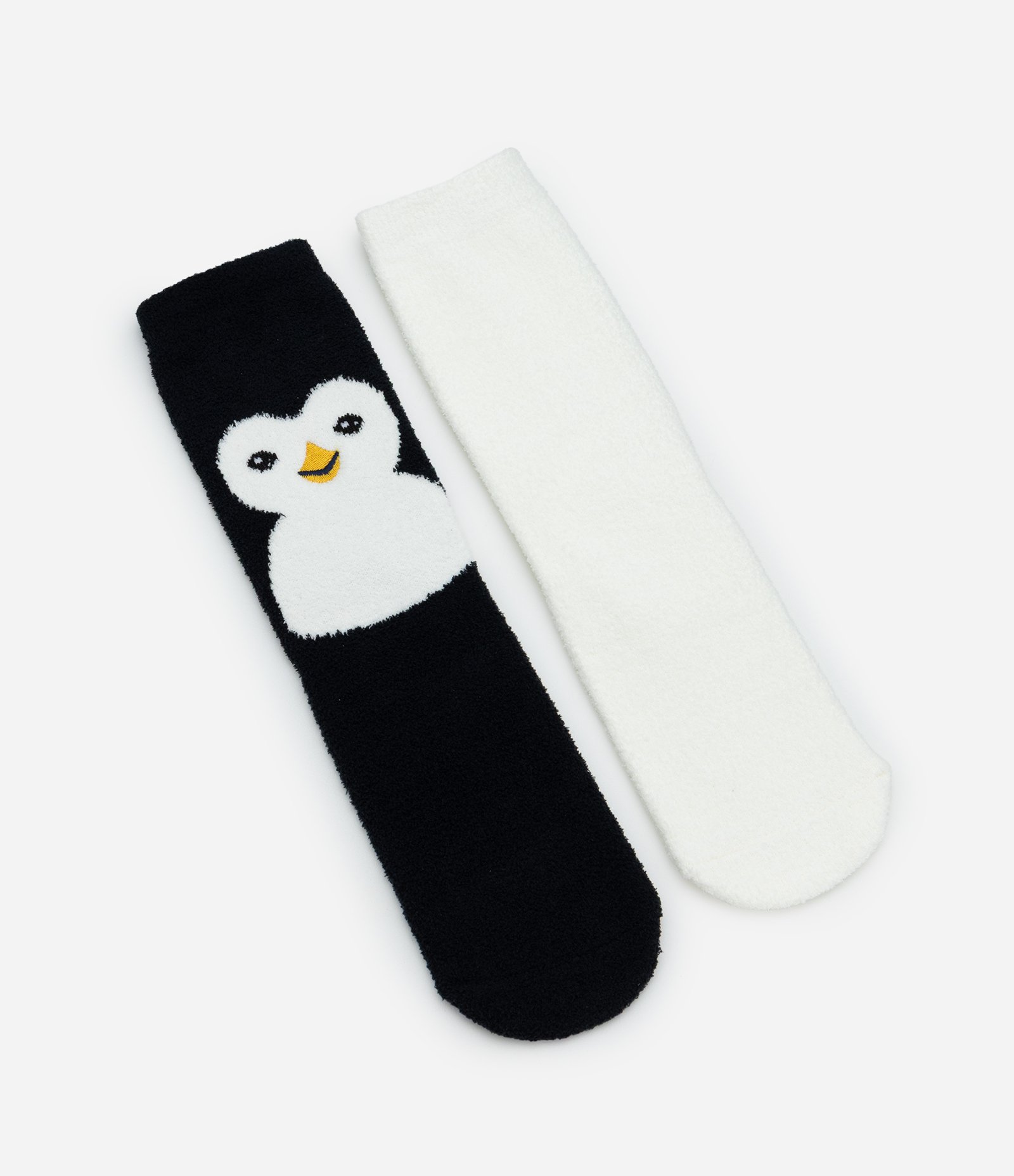 Kit 02 Meias Cano Alto em Chenille Pinguim Preto/Branco 5