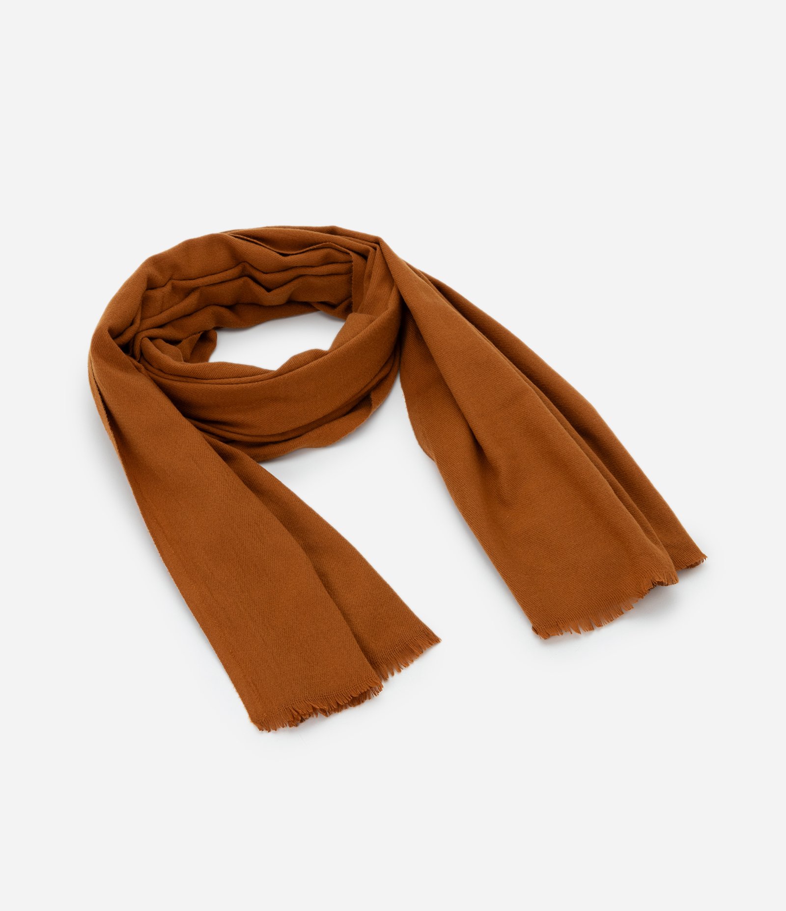 Cachecol em Flanela com Barra Desfiada Caramelo 1