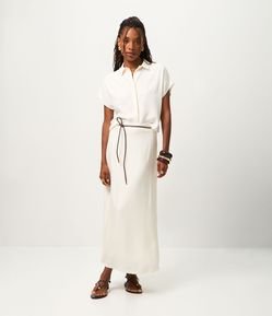 Saia Midi Evasê em Viscolinho com Cinto