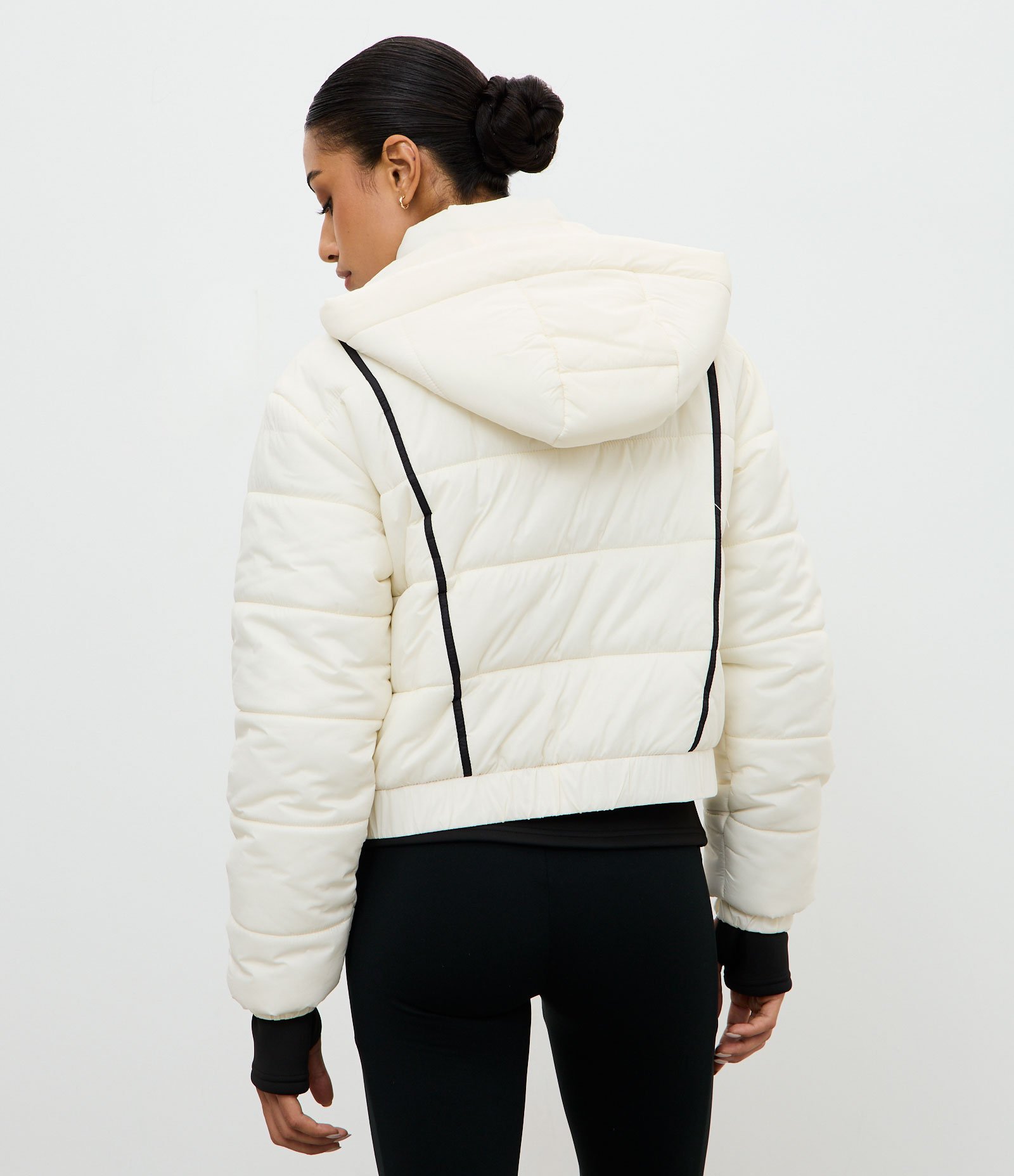 Jaqueta Puffer Esportiva em Poliamida com Vies Contrastante Off White 4