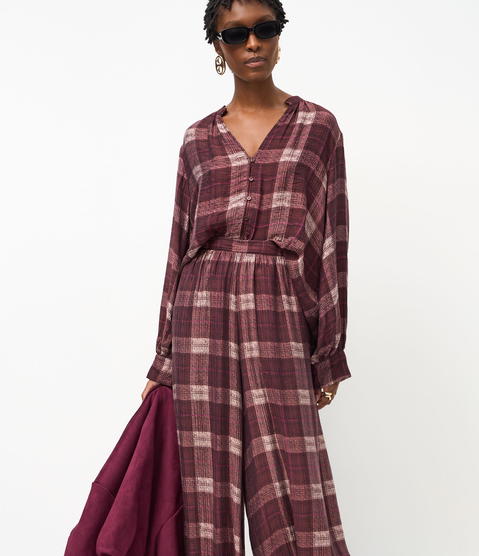 Calça Balloon em Chalis com Estampa Xadrez Bordô 3