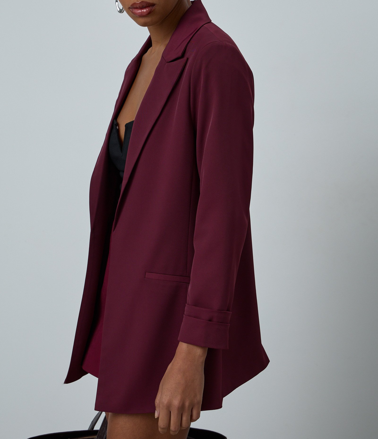 Blazer Alongado em Alfaiataria com Pregas no Punho Vermelho 3