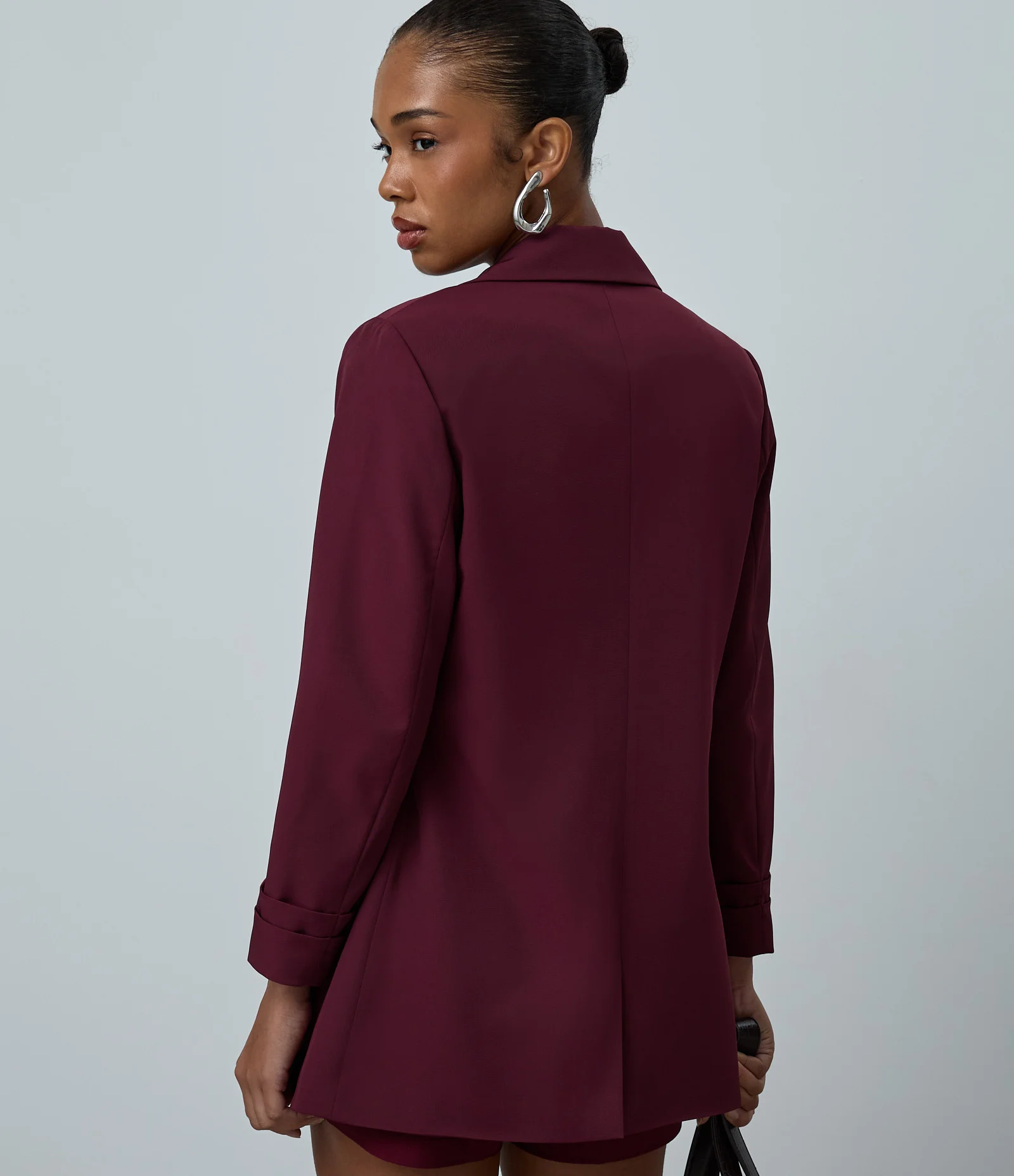 Blazer Alongado em Alfaiataria com Pregas no Punho Vermelho 4