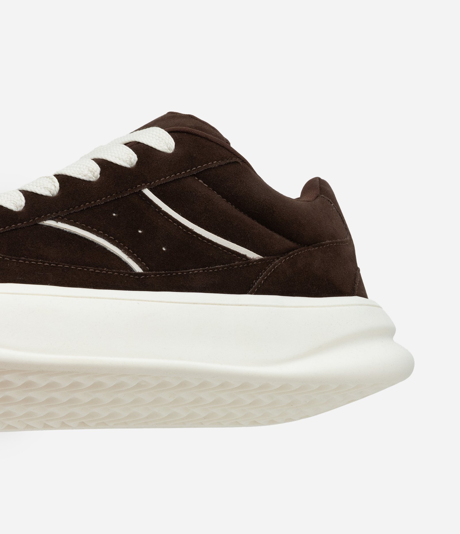 Tênis Skater em Material Sintético com Cadarço Fat Lace Marrom 3