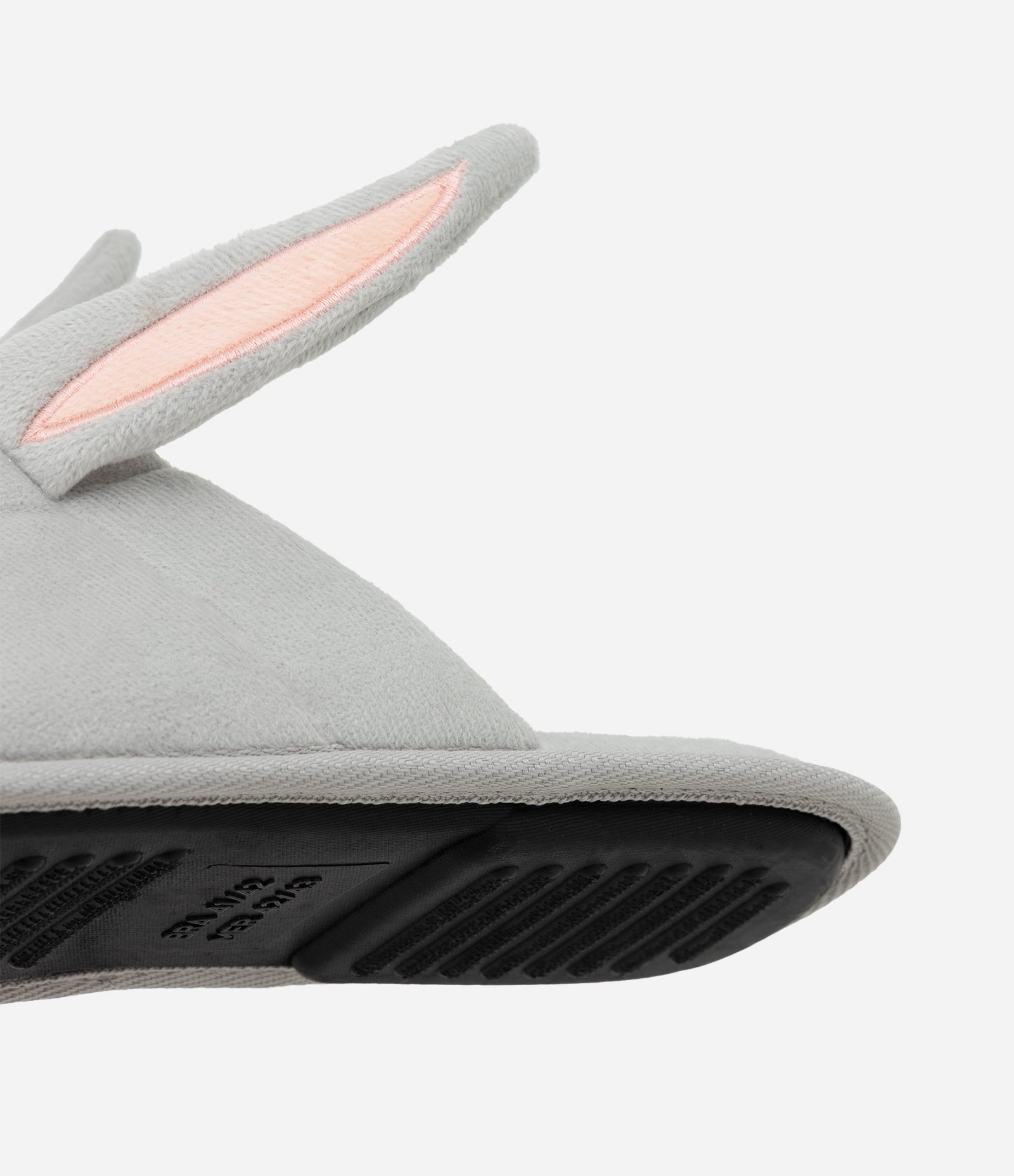 Pantufa Chinelo com Estampa do Pernalonga Cinza 4