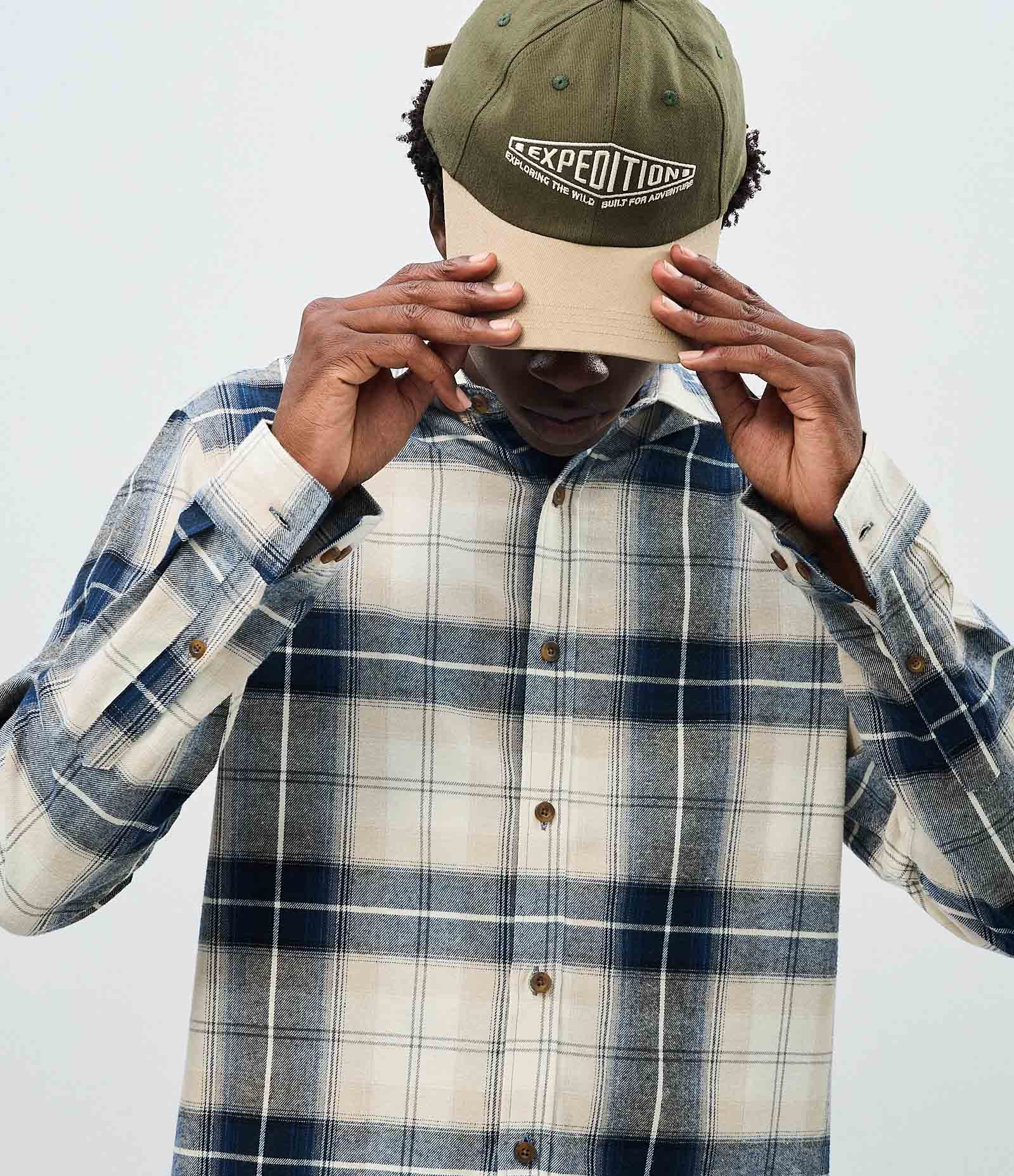 Camisa Comfort em Flanela e Estampa Xadrez Azul 2