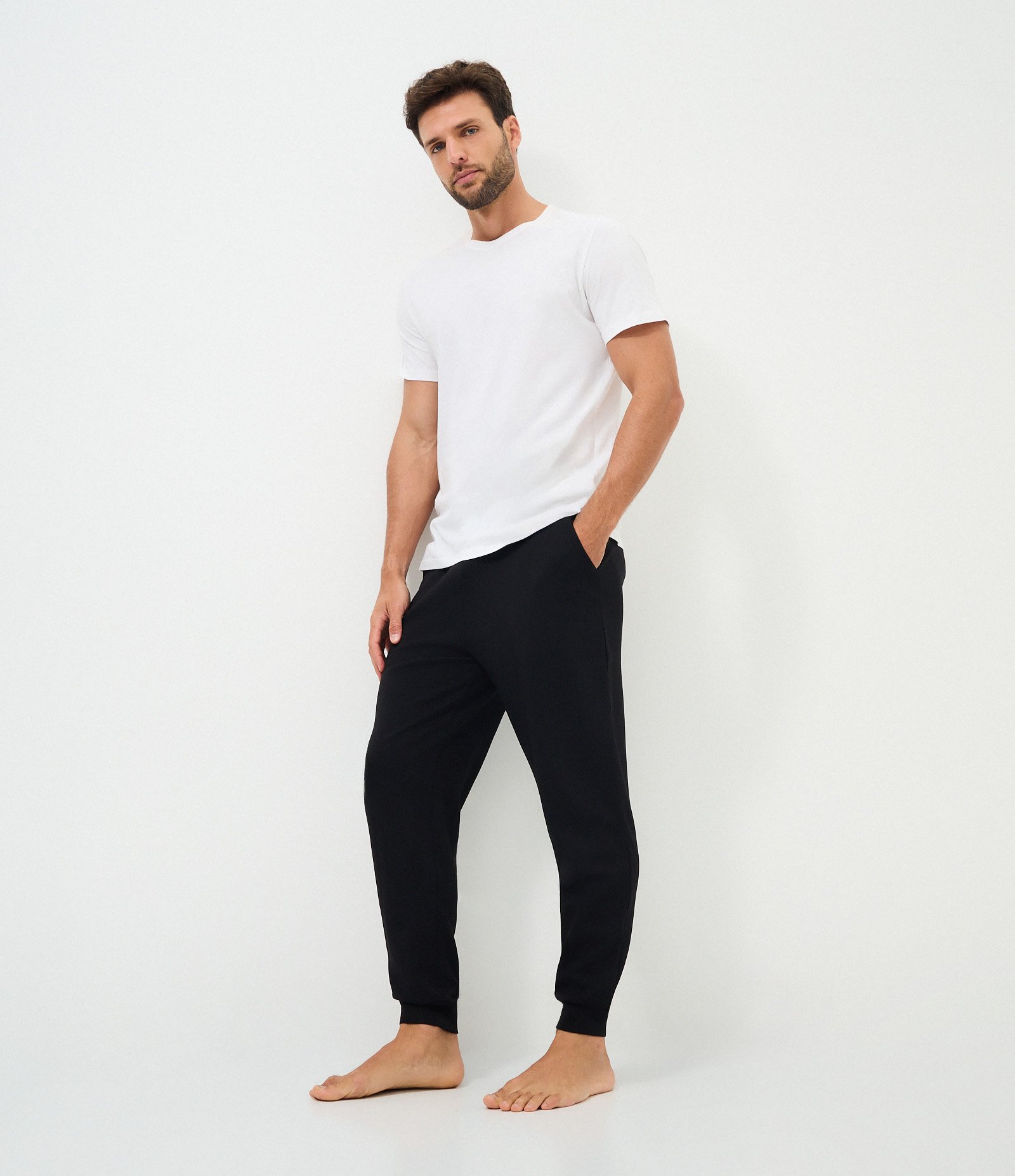 Calça Jogger de Pijama em Modal Preto 2