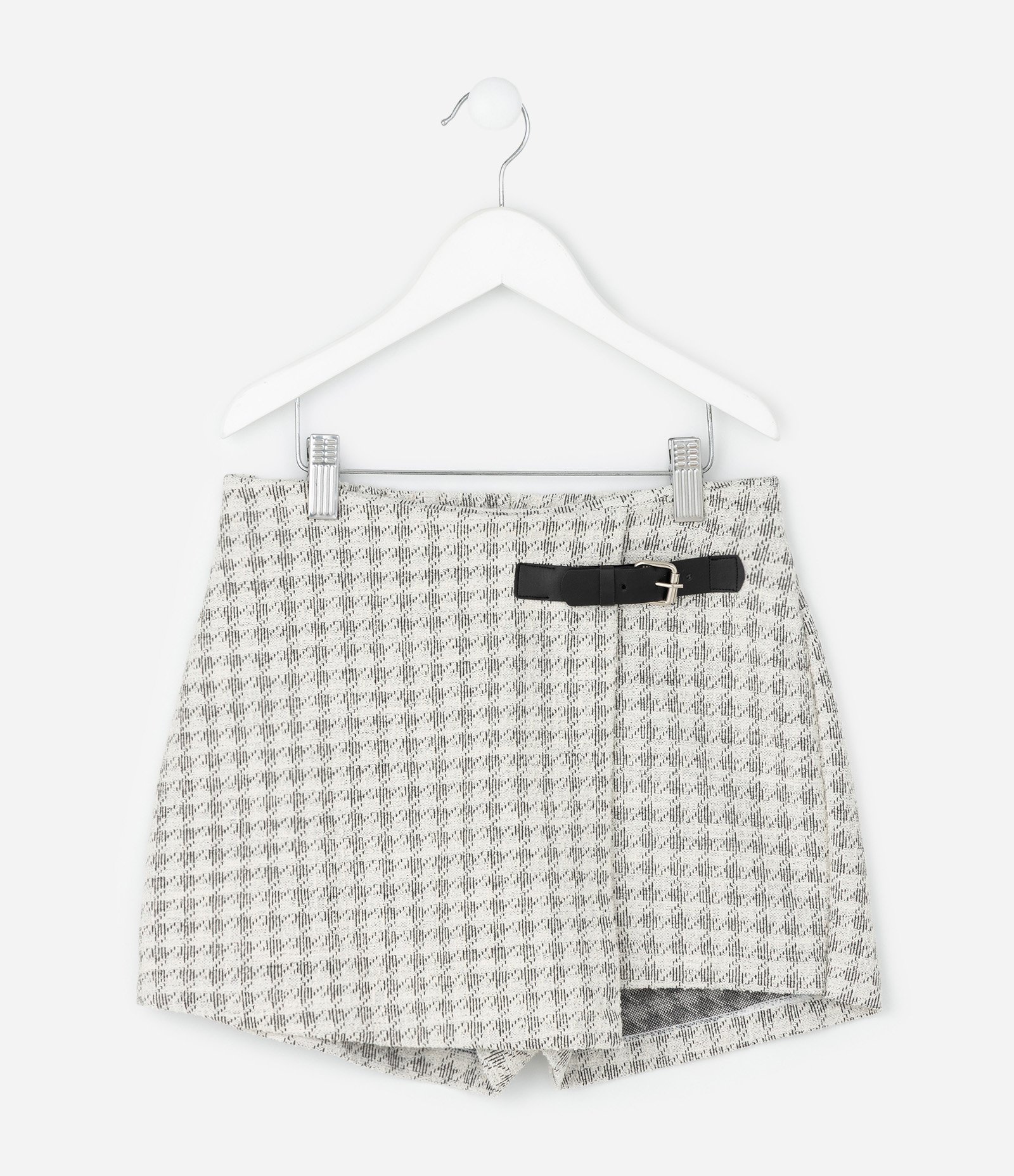 Short Saia Infantil em Tweed com Fivela Lateral – Tam 5 a 14 Anos Off White/Preto 1