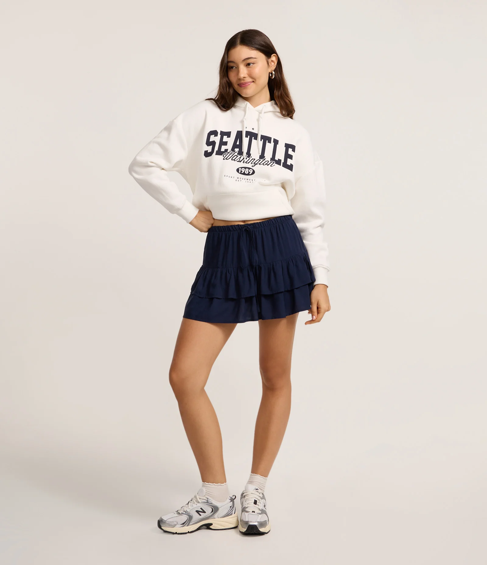 Short Saia em Viscose com Amarração e Babados Azul 1