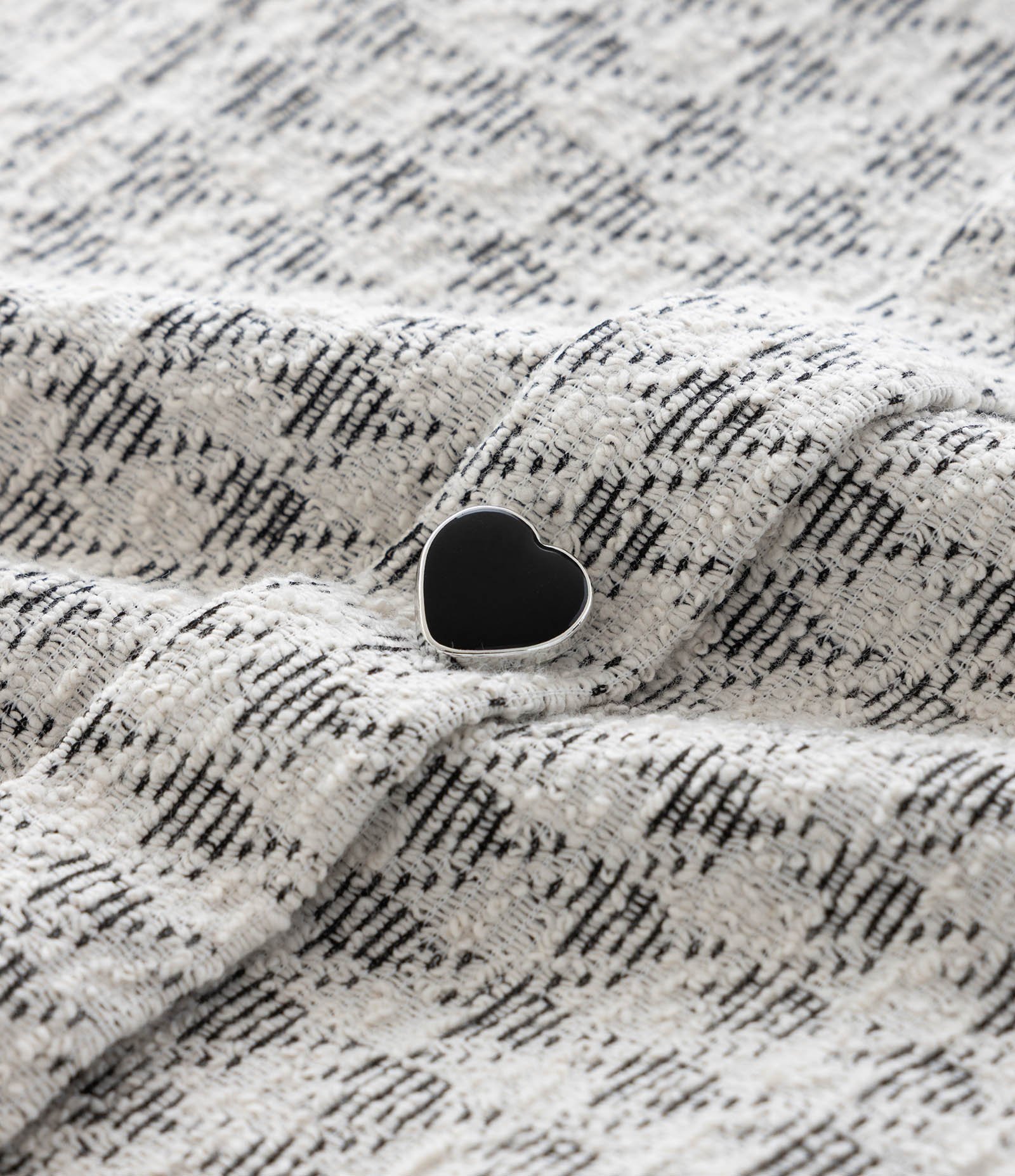 Vestido Infantil em Tweed com Alças Largas e Botões Frontais – Tam 5 a 14 Anos Off White Mesclado 4