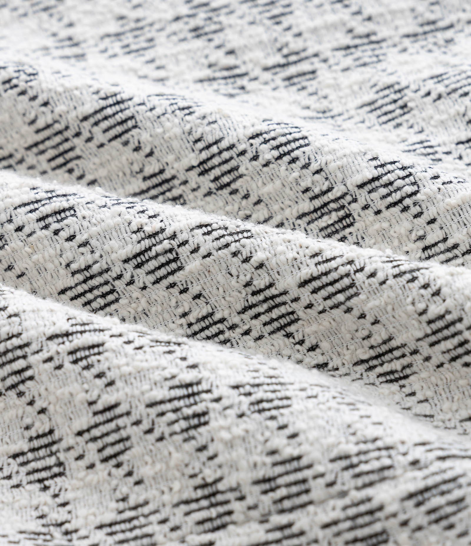 Vestido Infantil em Tweed com Alças Largas e Botões Frontais – Tam 5 a 14 Anos Off White Mesclado 6