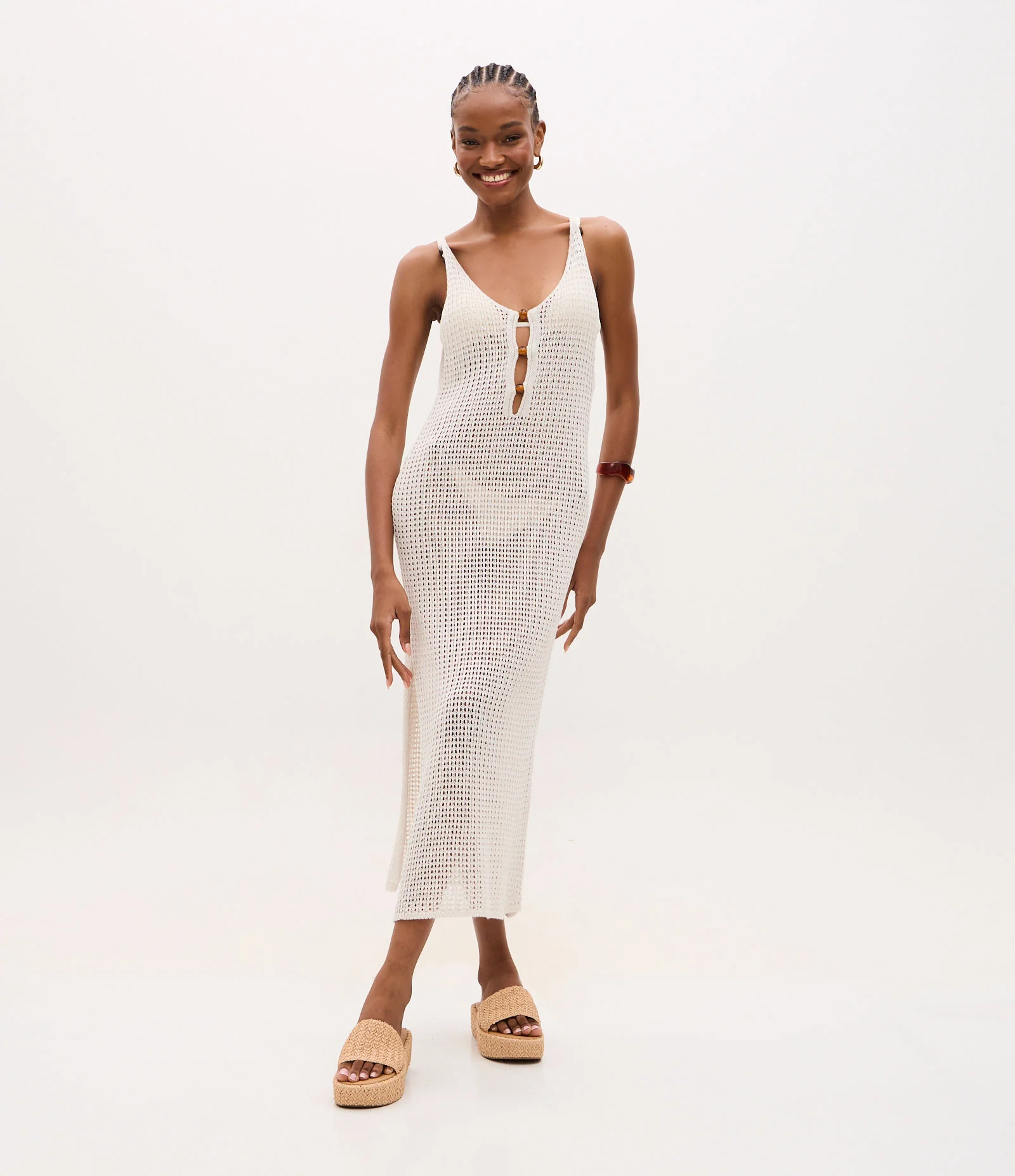 Vestido em Tricô Maquinetado com Botões no Decote Branco 2