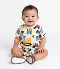 Conjunto Infantil com Estampa de Caminhões – Tam RN a 18 Meses