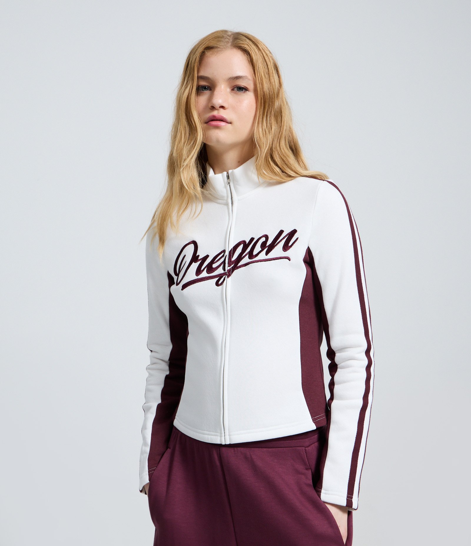 Jaqueta em Moletom com Lettering Oregon Branco 1