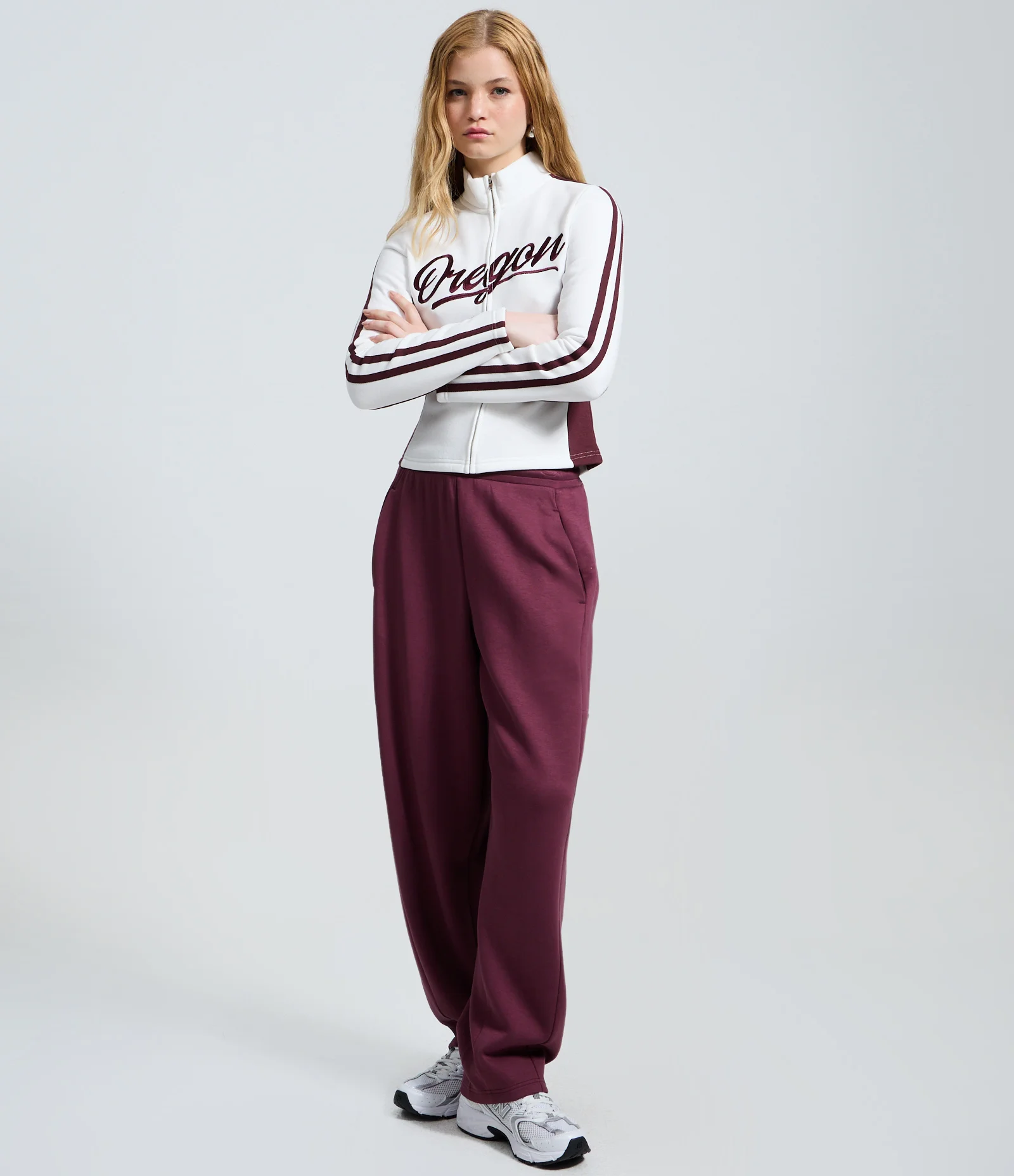 Jaqueta em Moletom com Lettering Oregon Branco 2