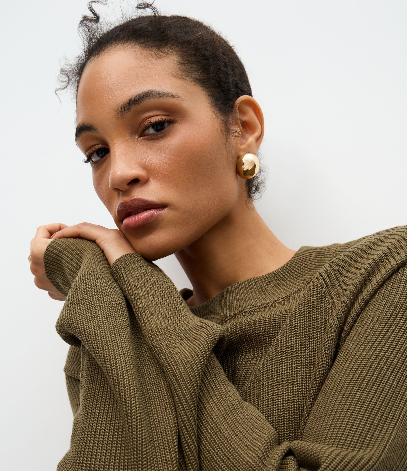 Vestido Midi em Tricô com Manga Longa Verde 3