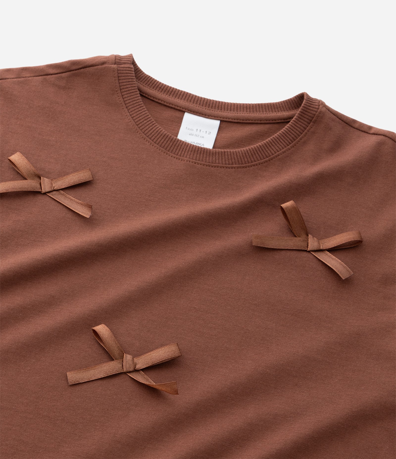 Camiseta Infantil Relaxed Boxy com Laços Aplicados – Tam 5 A 14 Anos Marrom 4