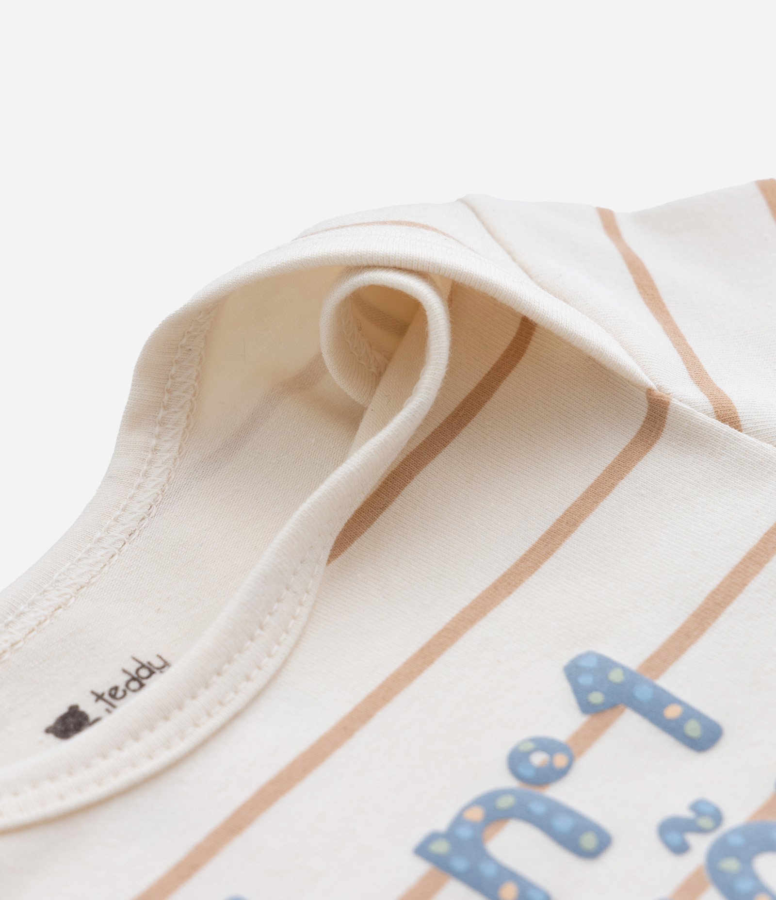 Body Infantil Listrado com Lettering Fã Número 1 da Mamãe – Tam RN a 18 Meses Off White 4