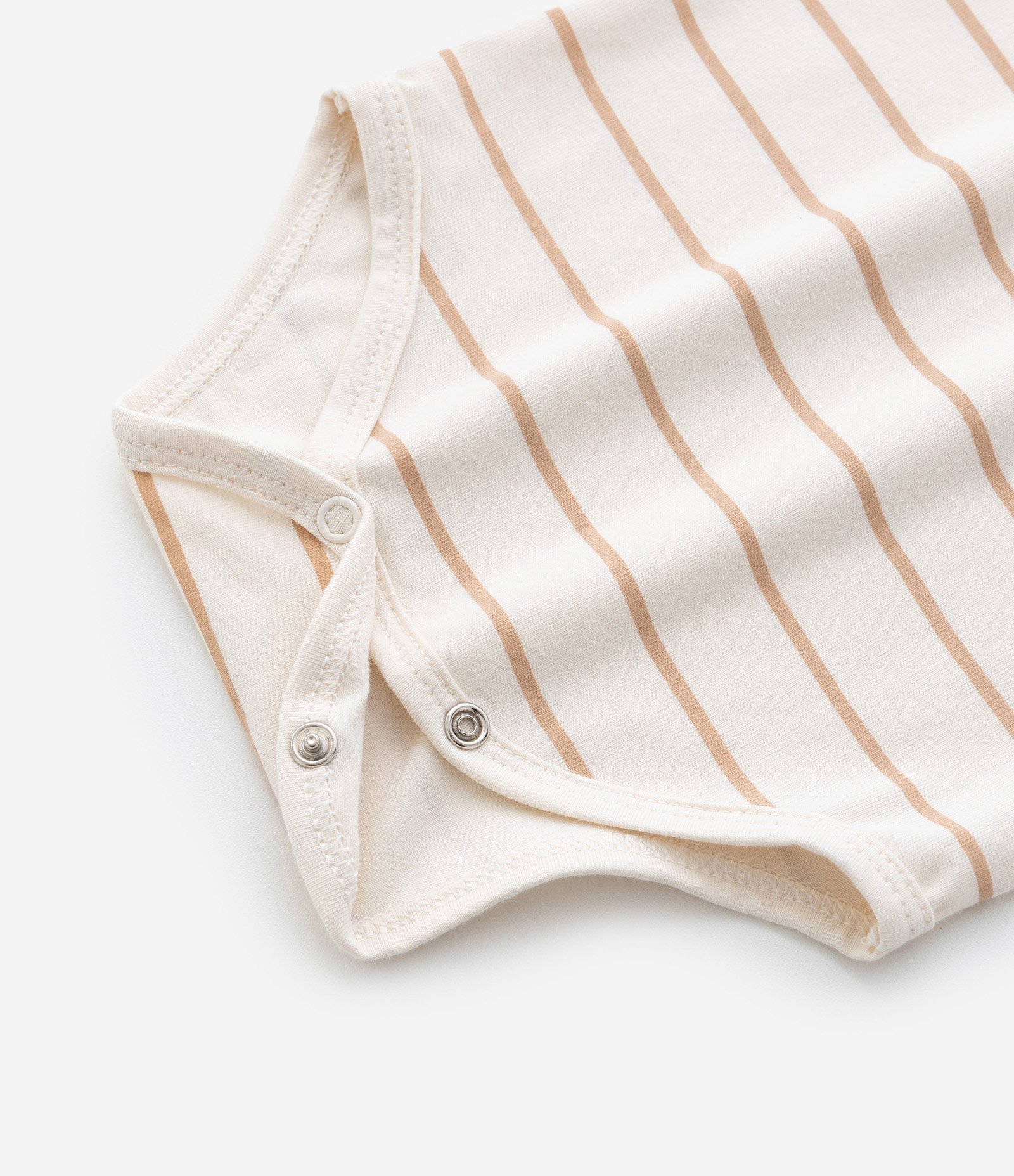 Body Infantil Listrado com Lettering Fã Número 1 da Mamãe – Tam RN a 18 Meses Off White 5