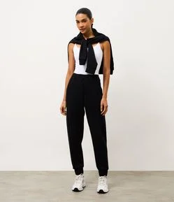 Calça Esportiva Jogger em Modal com Recorte
