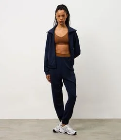 Calça Esportiva Jogger em Modal com Recorte