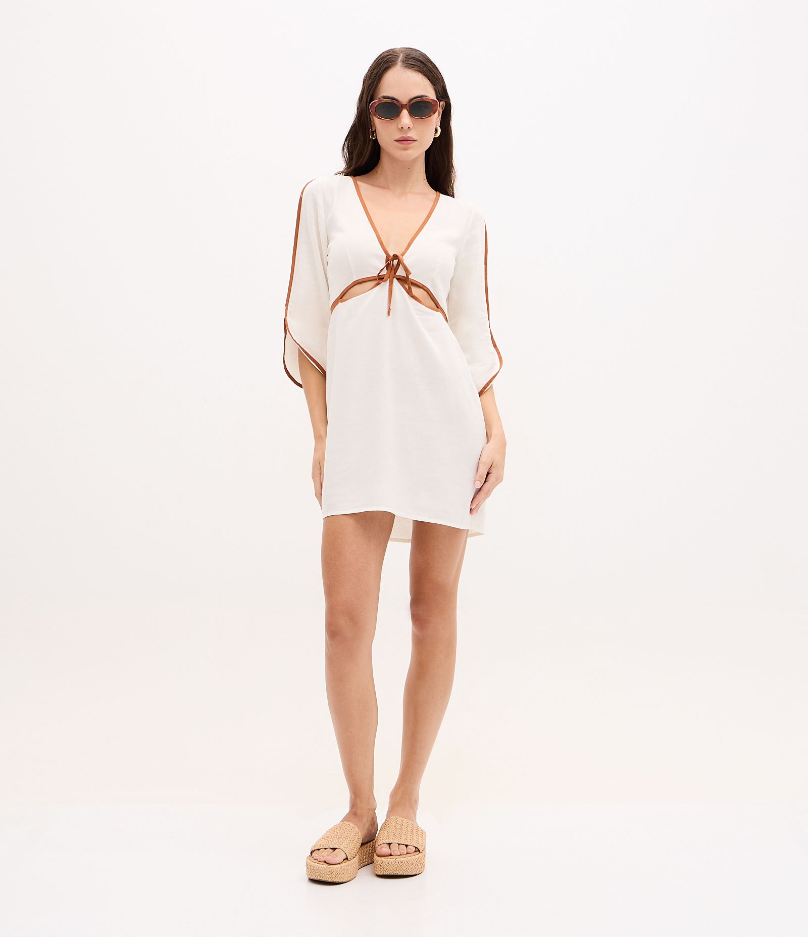 Saída de Praia Vestido em Viscolinho com Manga 3/4 Branco 2