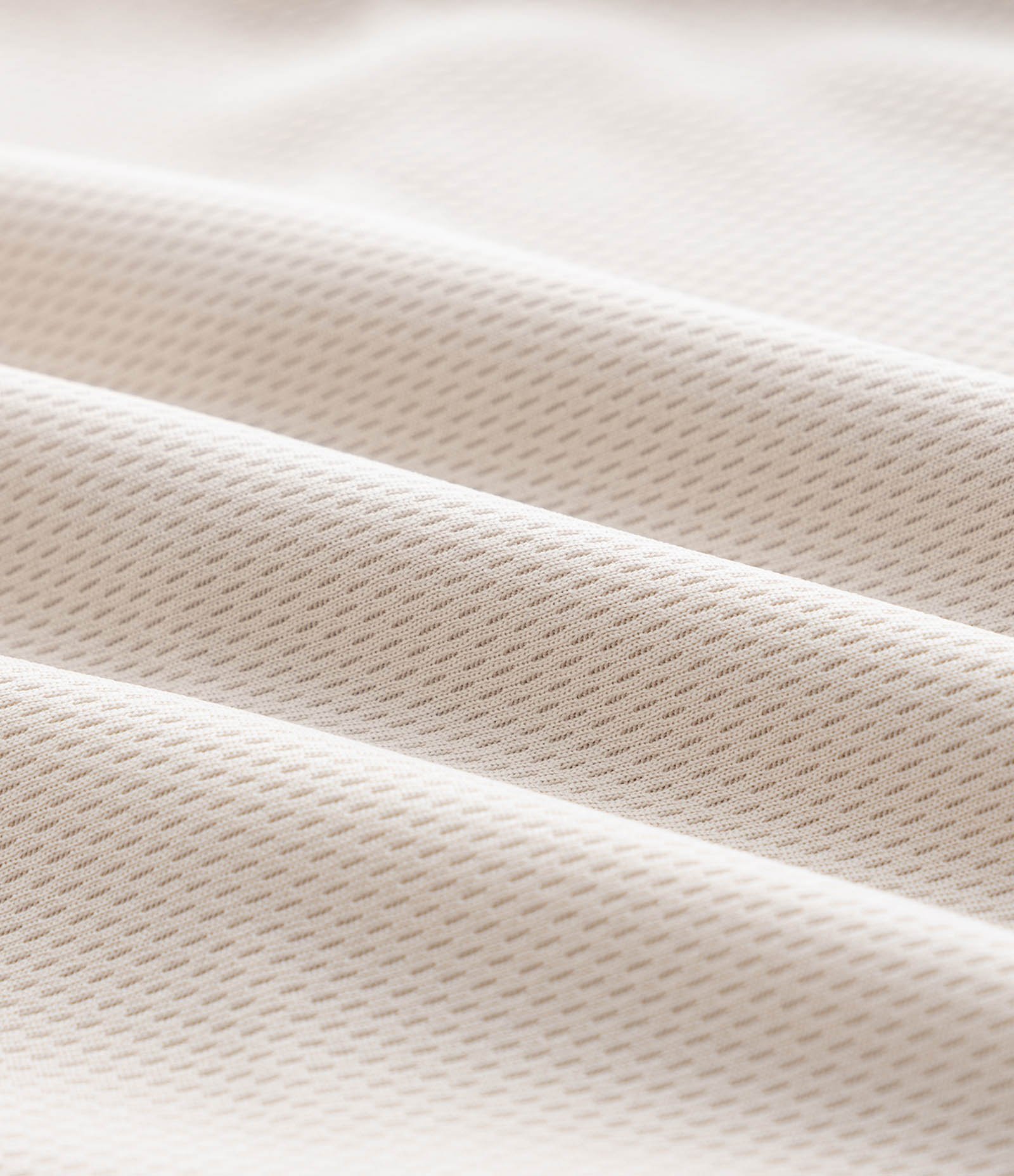 Bermuda Esportiva com Tecnologia Dry Off White 7