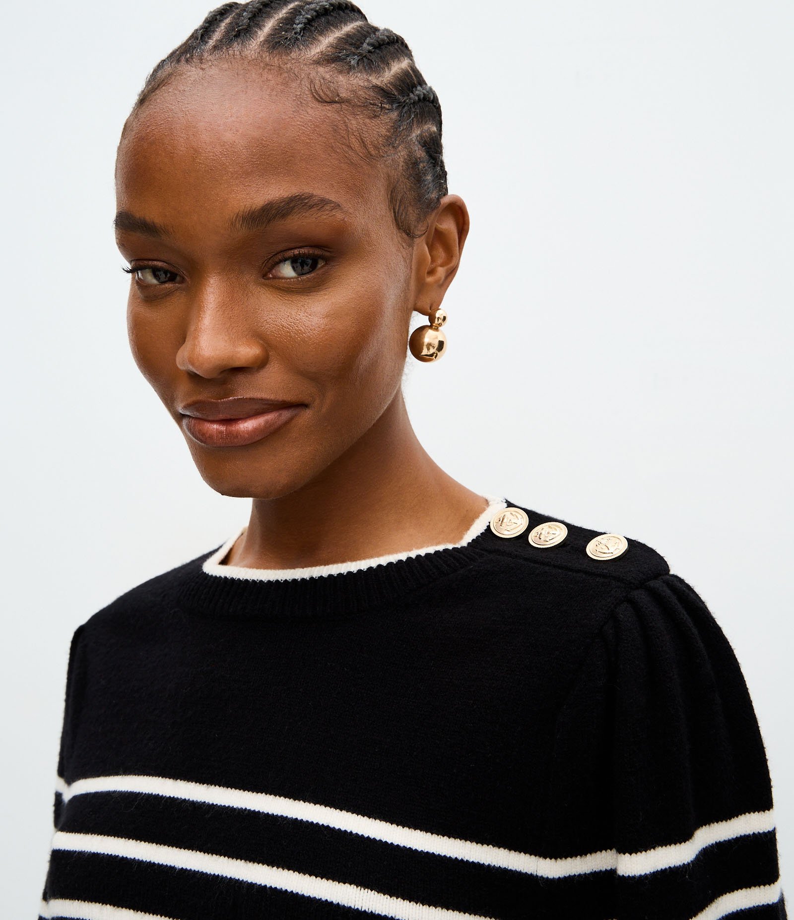 Suéter em Tricô com Estampa Listrada e Botões no Ombro Preto 3