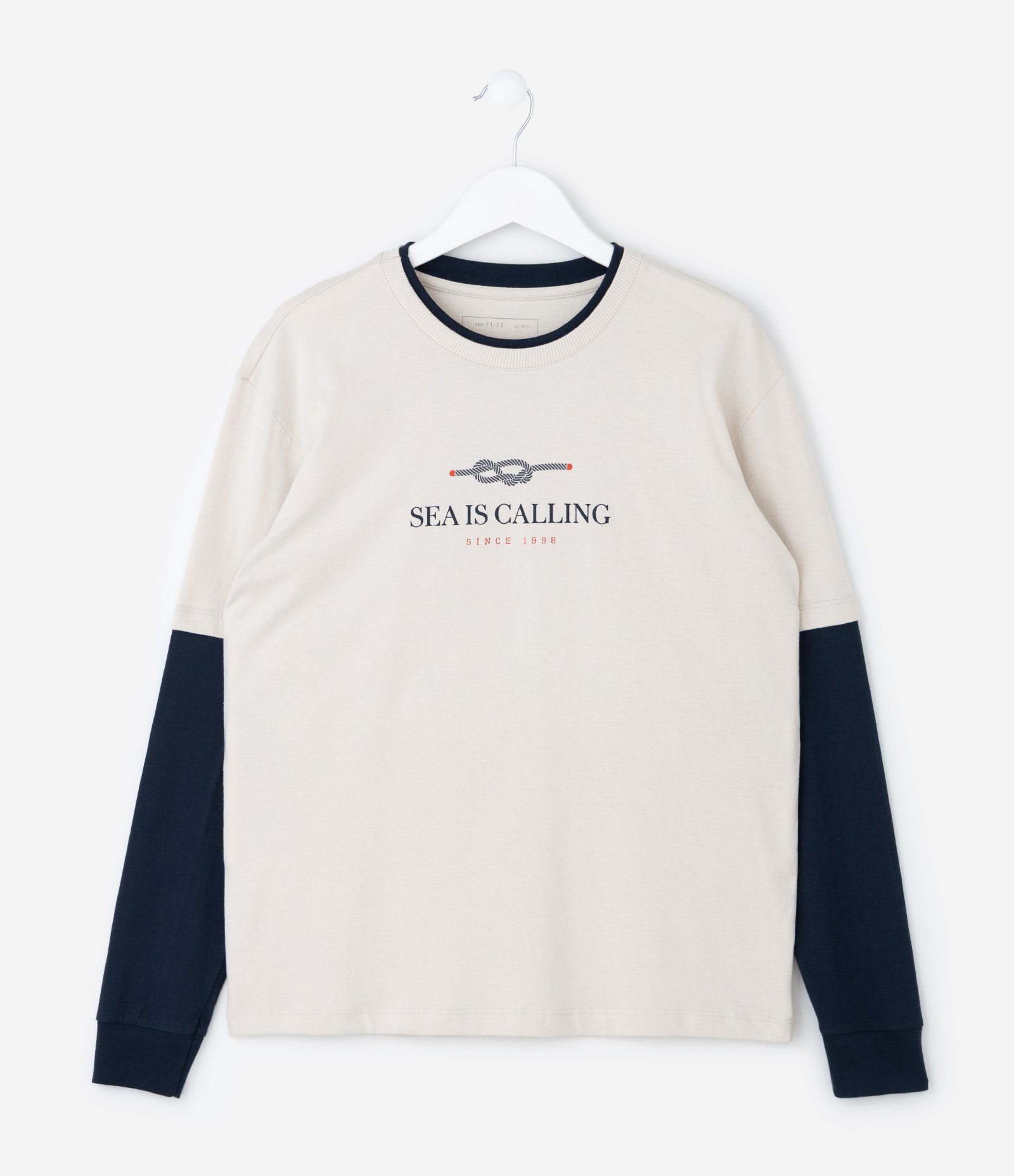 Camiseta Infantil com Manga Sobreposta  e Lettering – Tam 5 a 14 Anos Off White 2