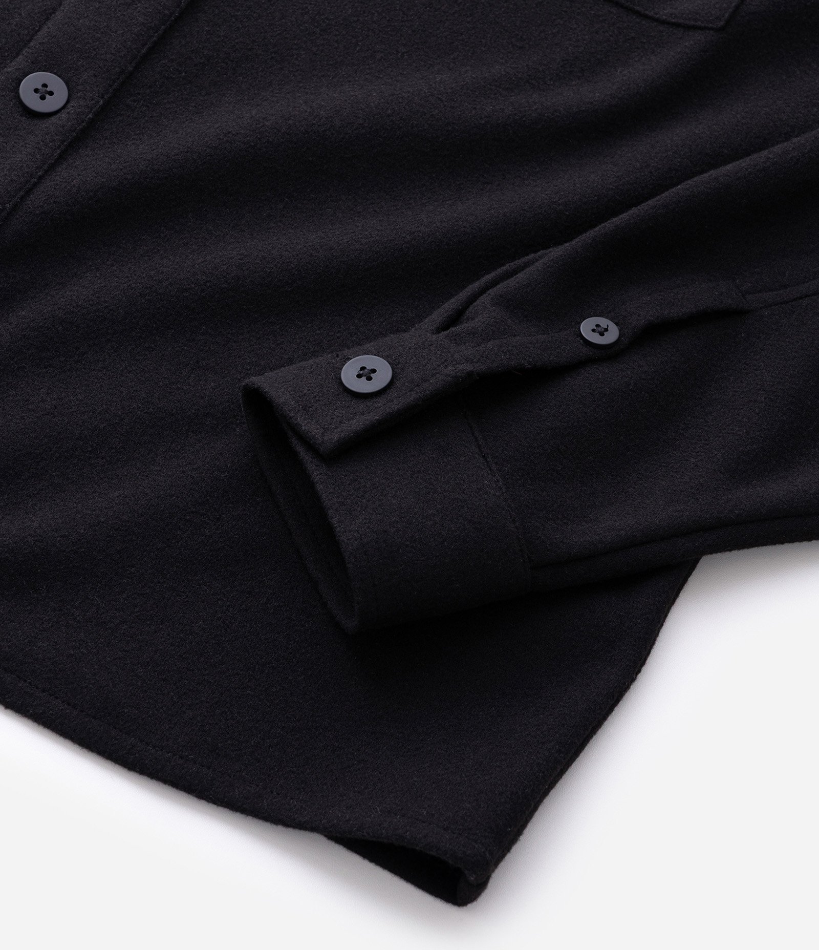 Camisa Overshirt Manga Longa em Polyvelour Preto 4