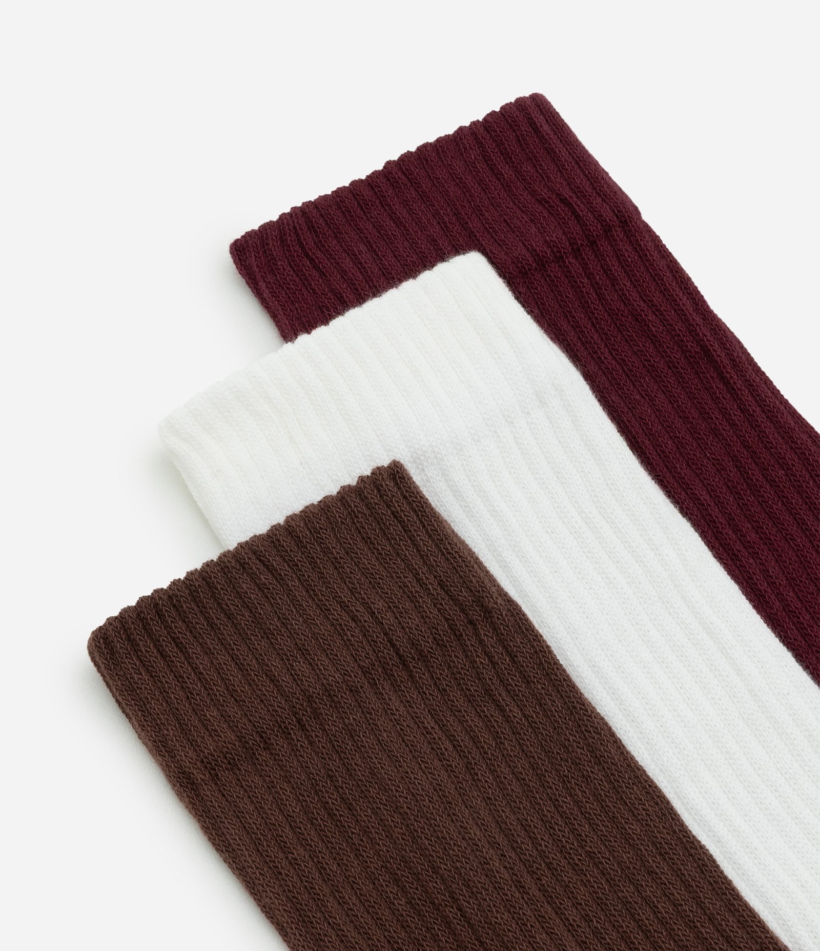 Kit 03 Meias Esportivas com Cano Alto em Algodão Multicores 4