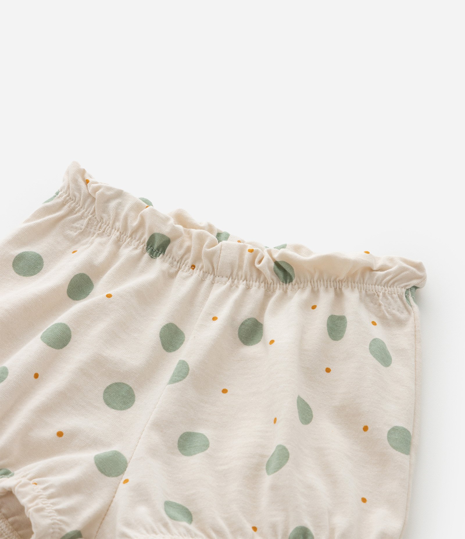 Conjunto Infantil com Babados e Estampa Poá – Tam 0 a 18 Meses Bege Claro 7