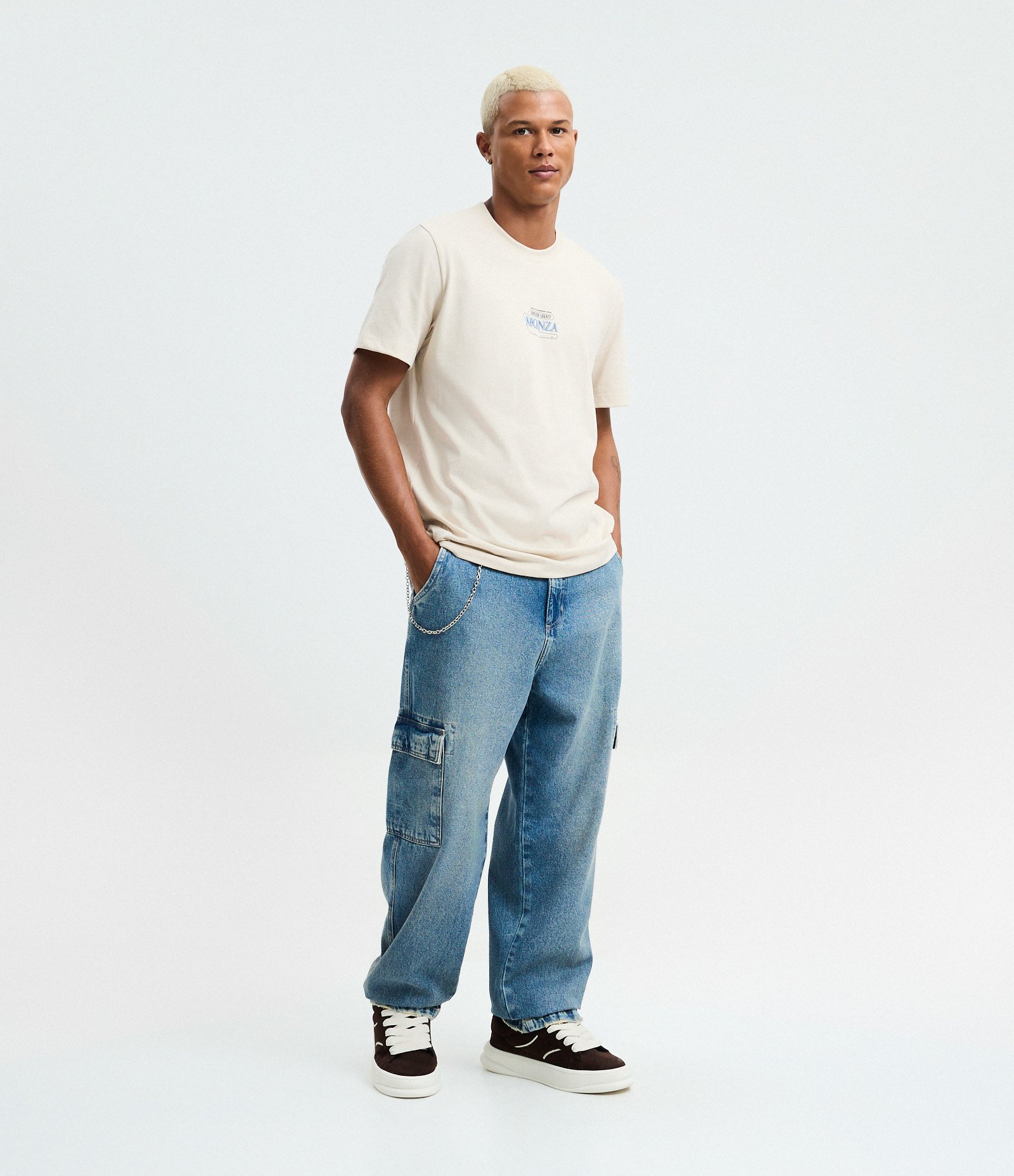 Calça Baggy Cargo em Jeans com Corrente Removível Azul 1