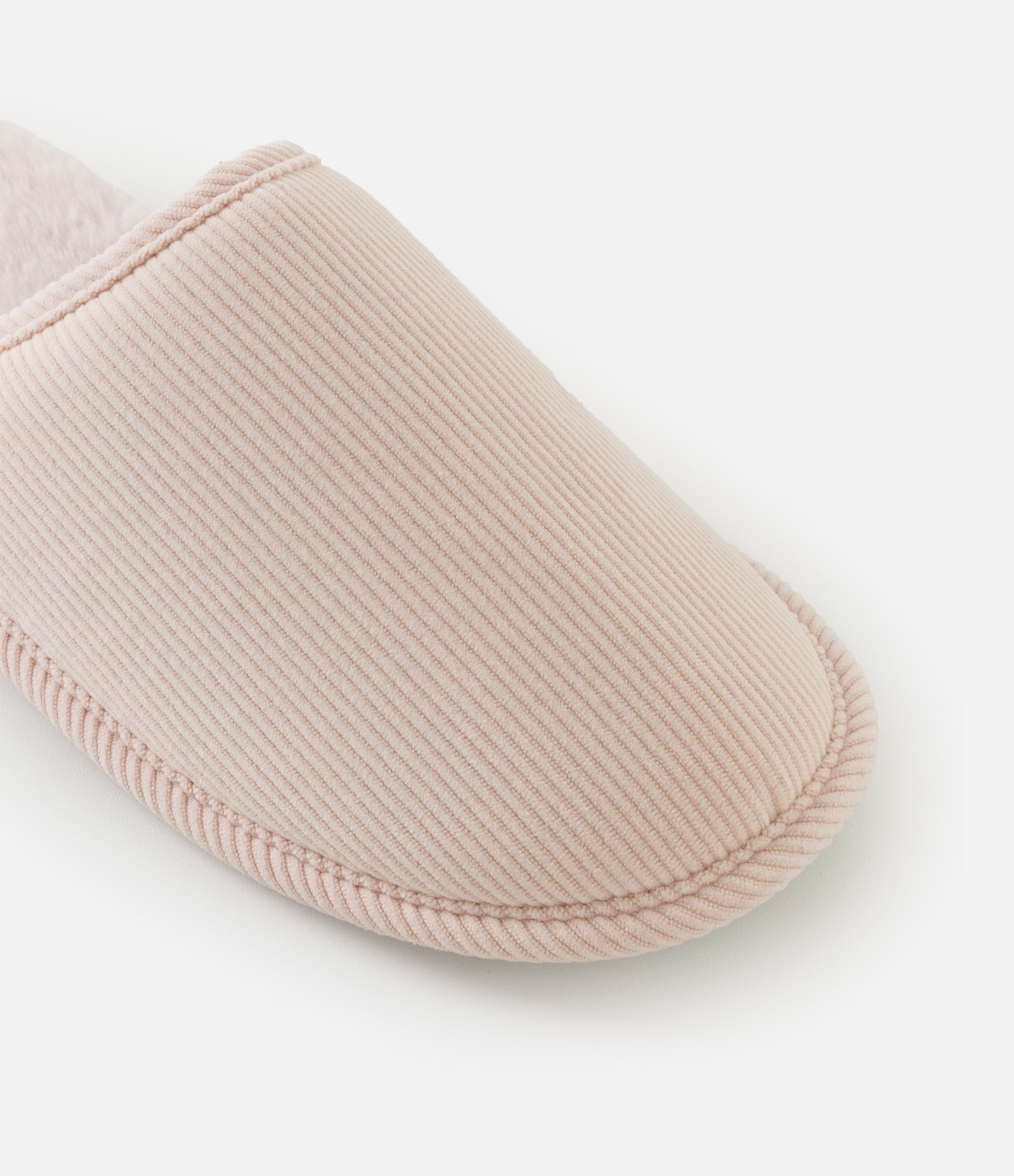 Pantufa Aberta Texturizada com Pelinhos Rosa 5