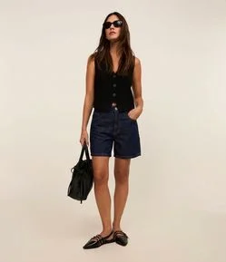 Short Jeans Clássico com Cintura Média
