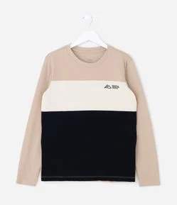 Camiseta Infantil em Piquet com Recortes Texturizados – Tam 5 a 10 Anos