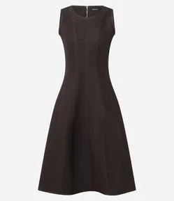 Vestido Midi em Jeans com Recortes e Gola Redonda