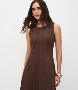 Vestido Midi em Jeans com Recortes e Gola Redonda