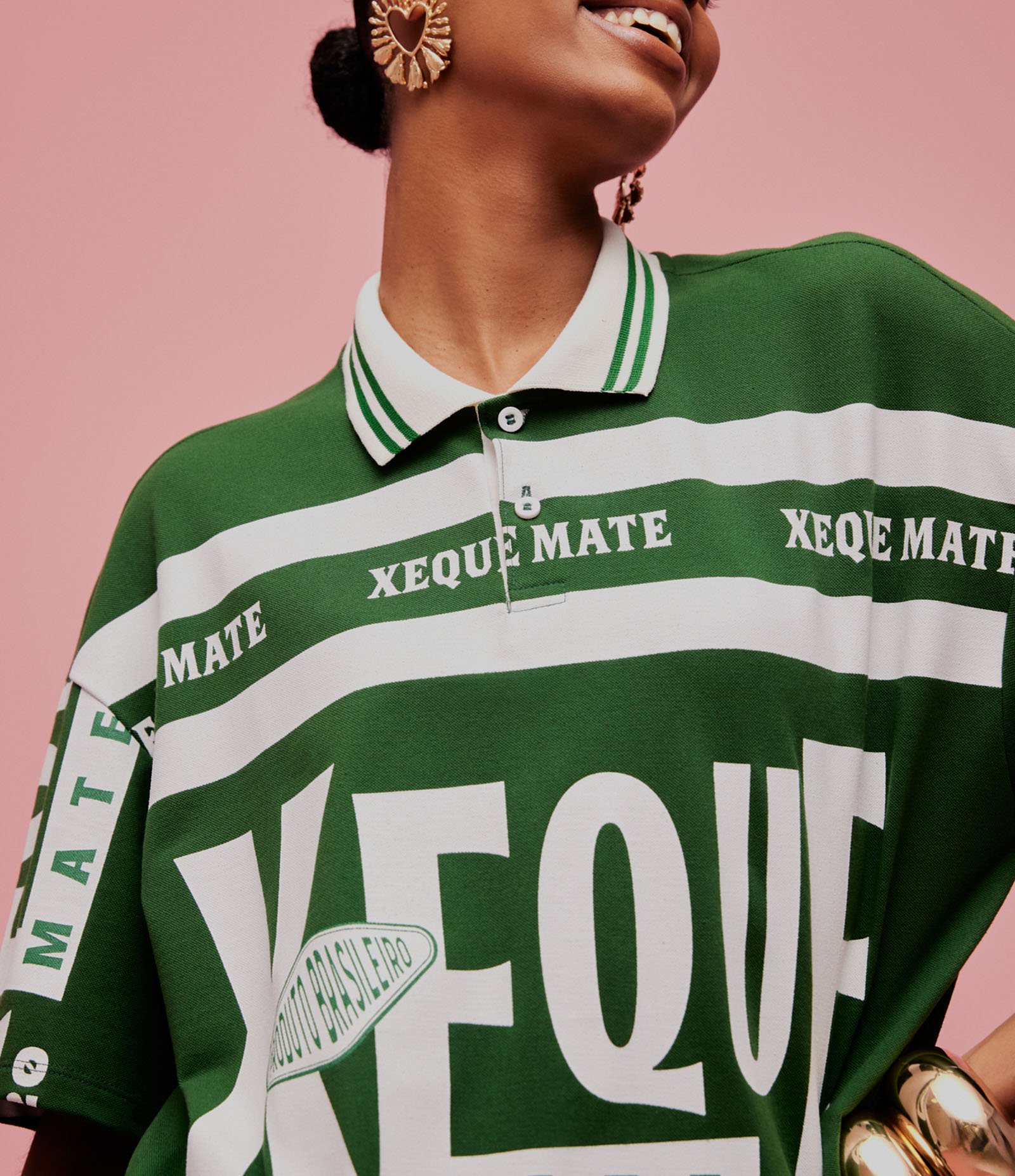 Camiseta com Gola Polo e Estamos Xeque Mate Verde 3