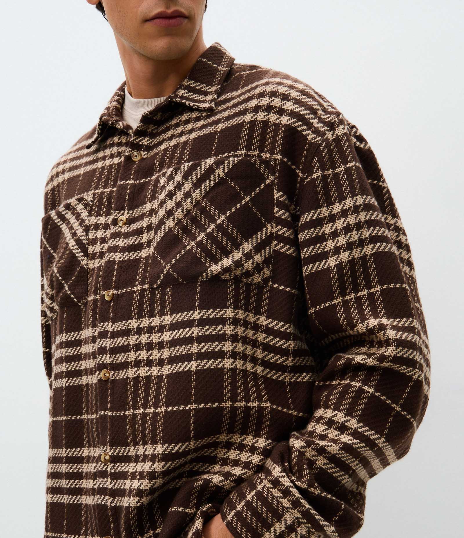 Camisa Over em Xadrez com Manga Longa Marrom 3