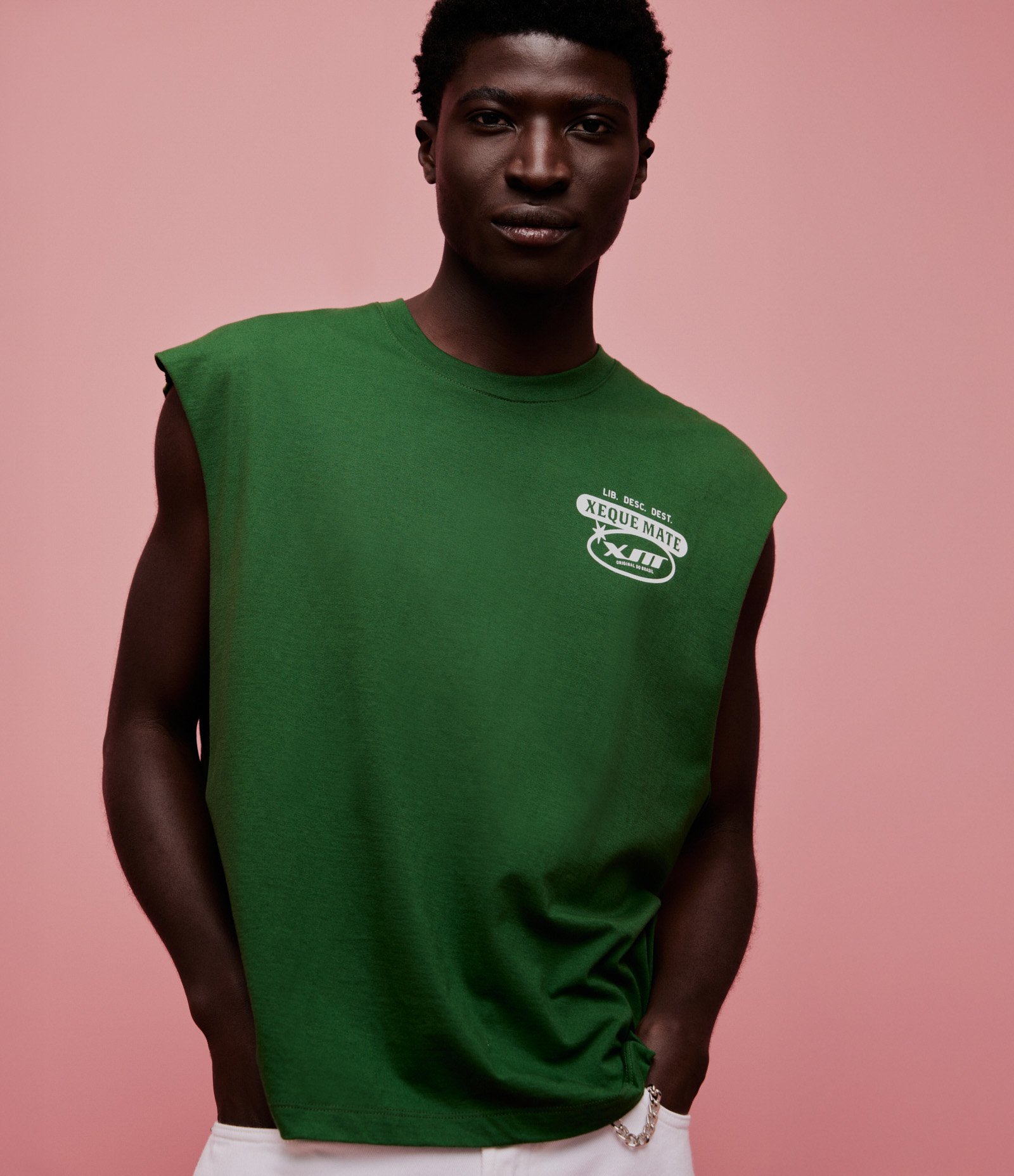 Regata Boxy em Algodão com Estampa Xeque Mate Verde 3