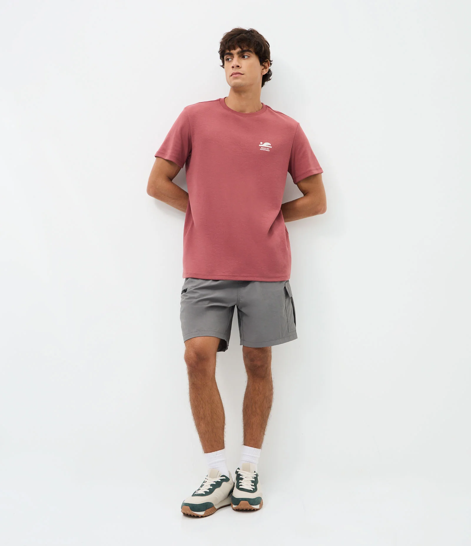 Bermuda em Poliamida com Bolsos Laterais Cinza Chumbo 2