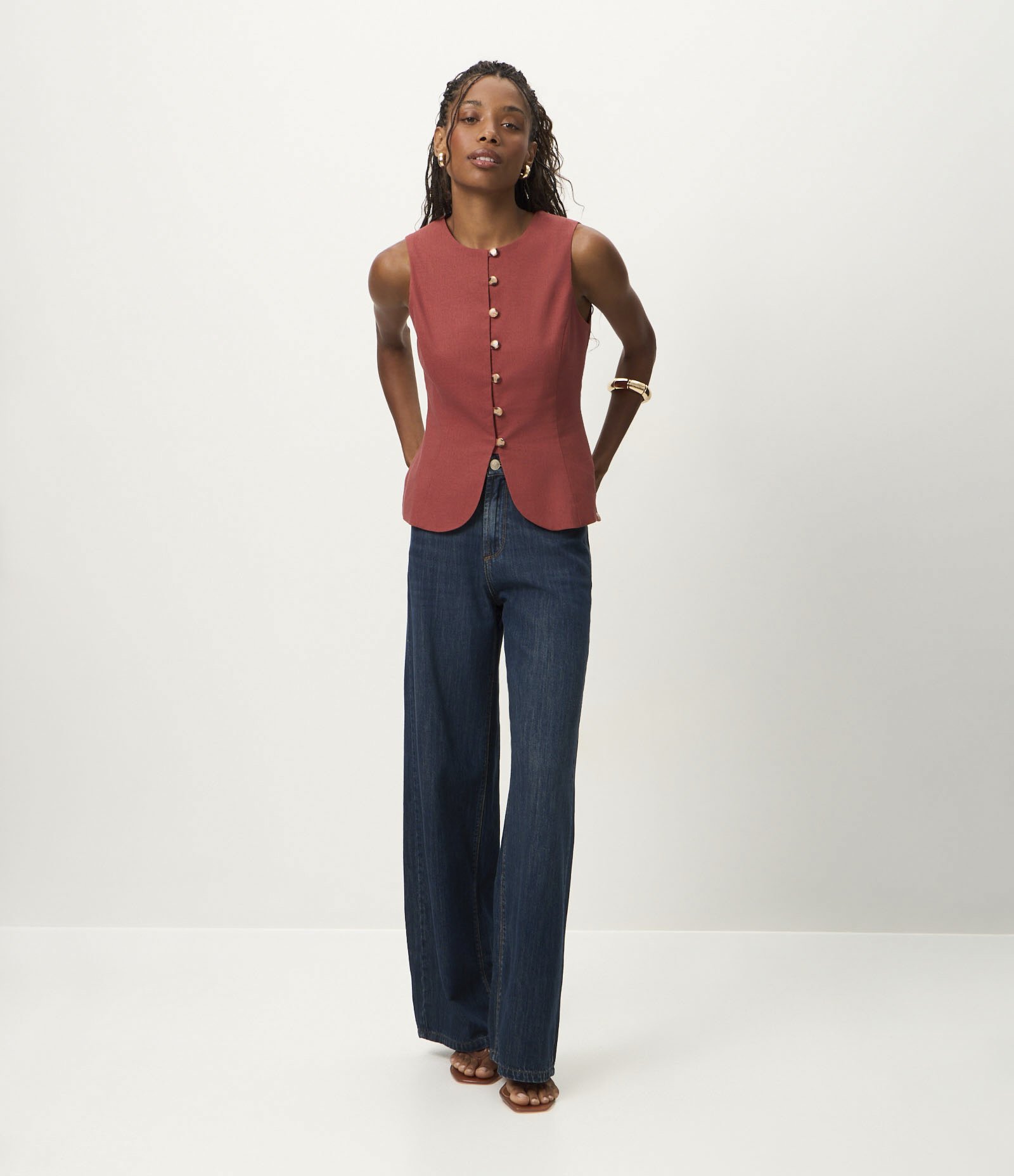 Colete Longo Alfaiatado em Viscolinho com Abotoamento Laranja 2