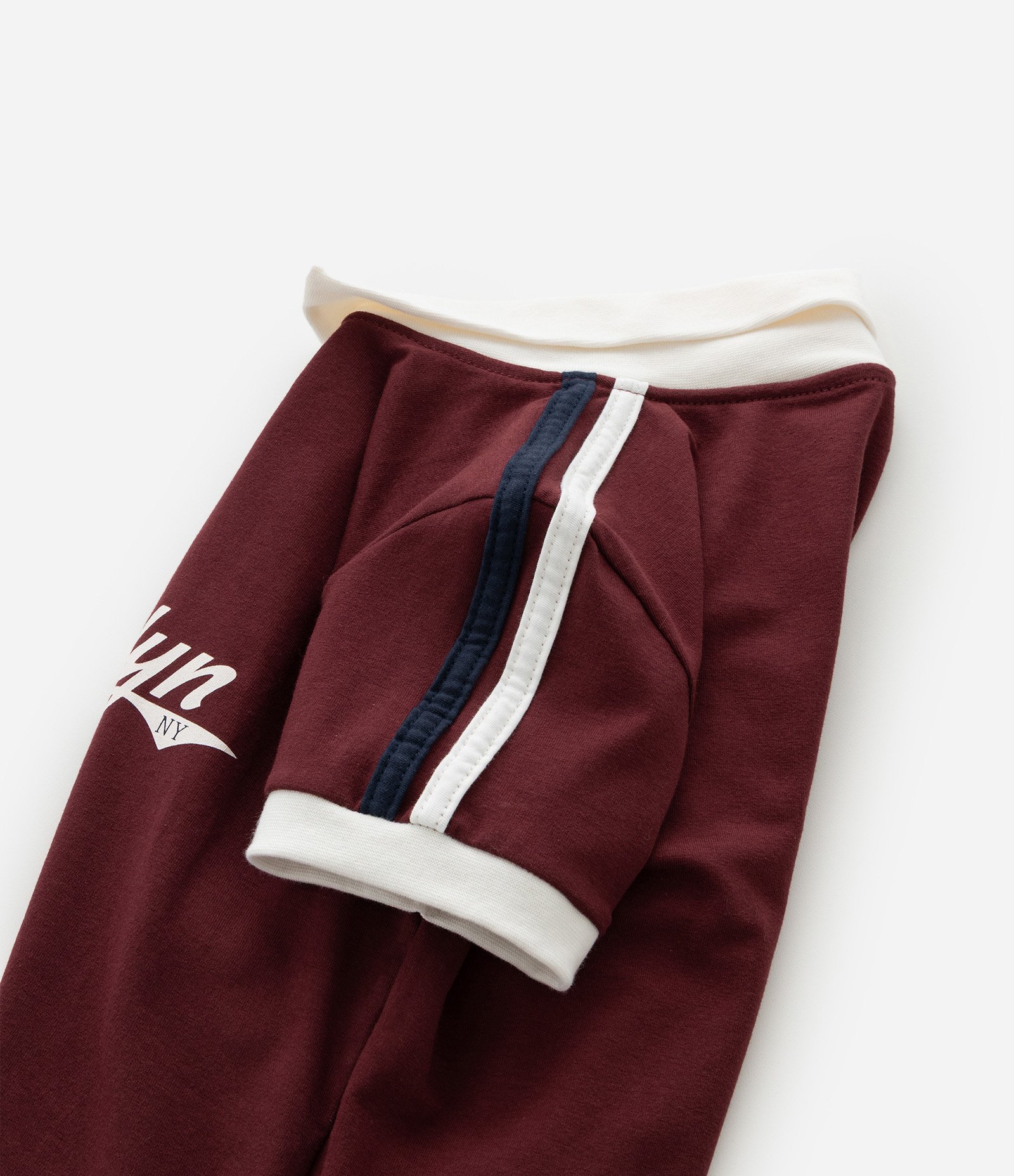 Camiseta Infantil Slim com Estampa Brooklyn e Gola Polo  – Tam 7 a 16 Bordô 6