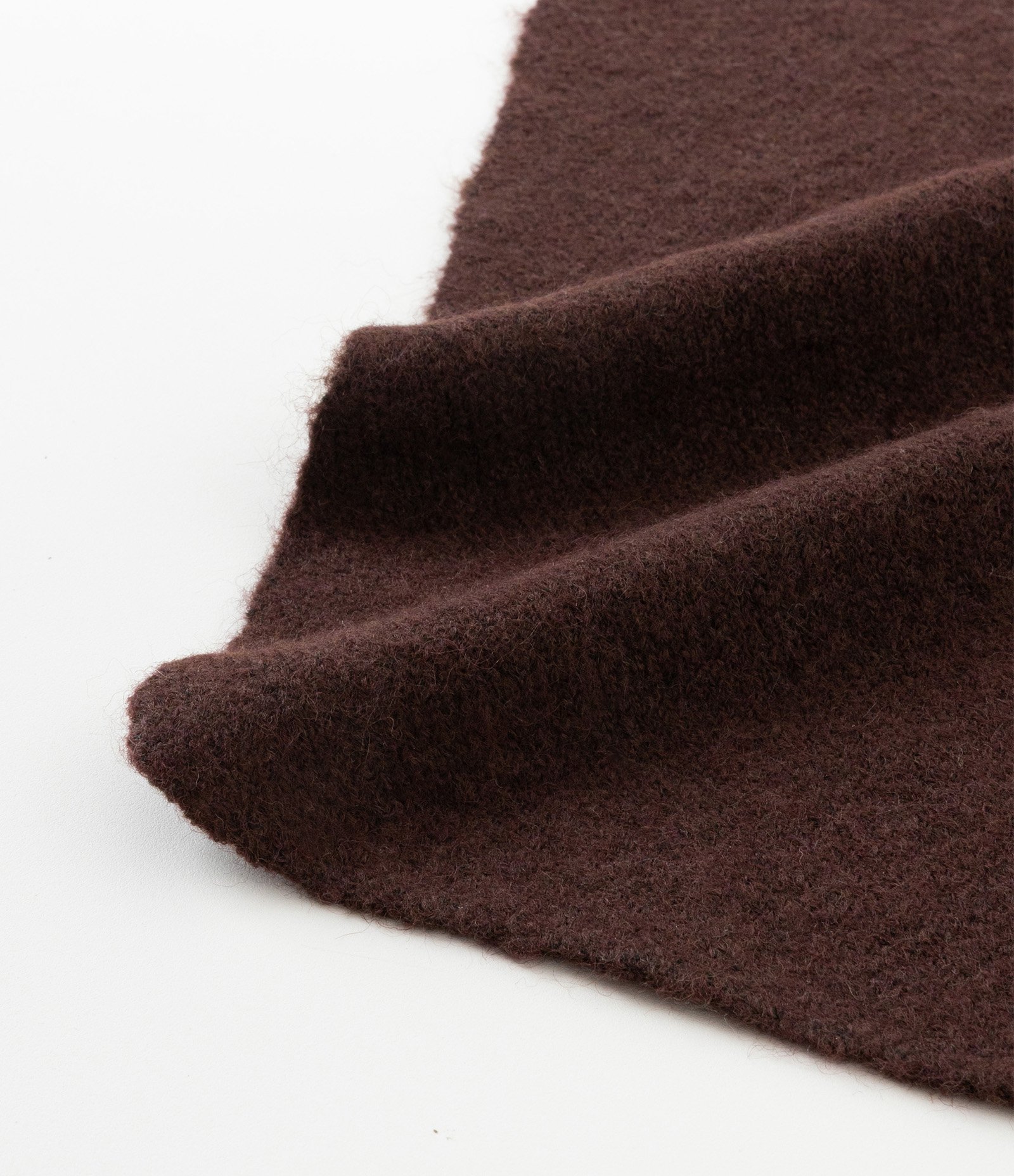 Cachecol Triangular em Tricô Marrom 3