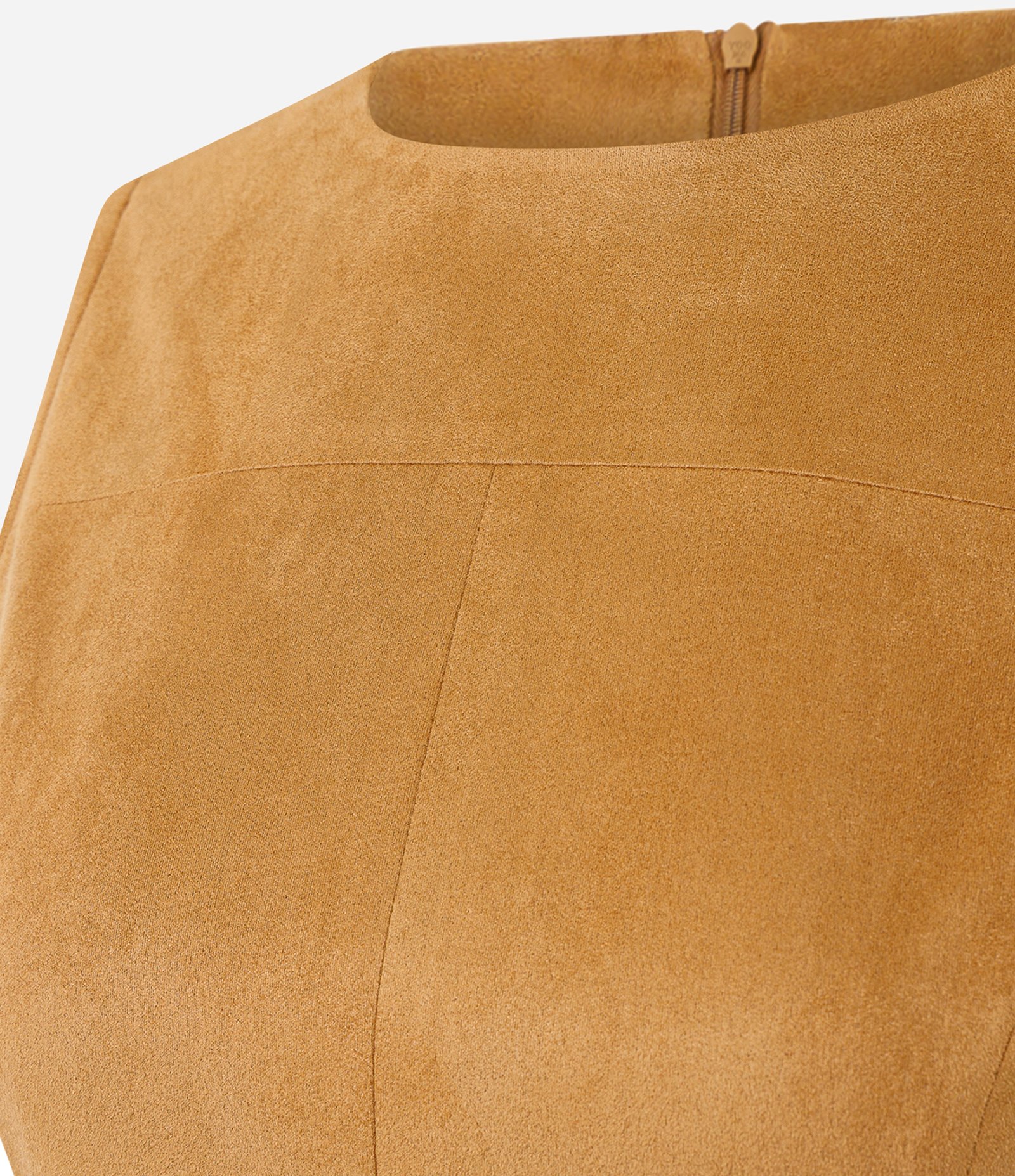 Vestido Curto em Malha Suede com Bolsos Marrom 6