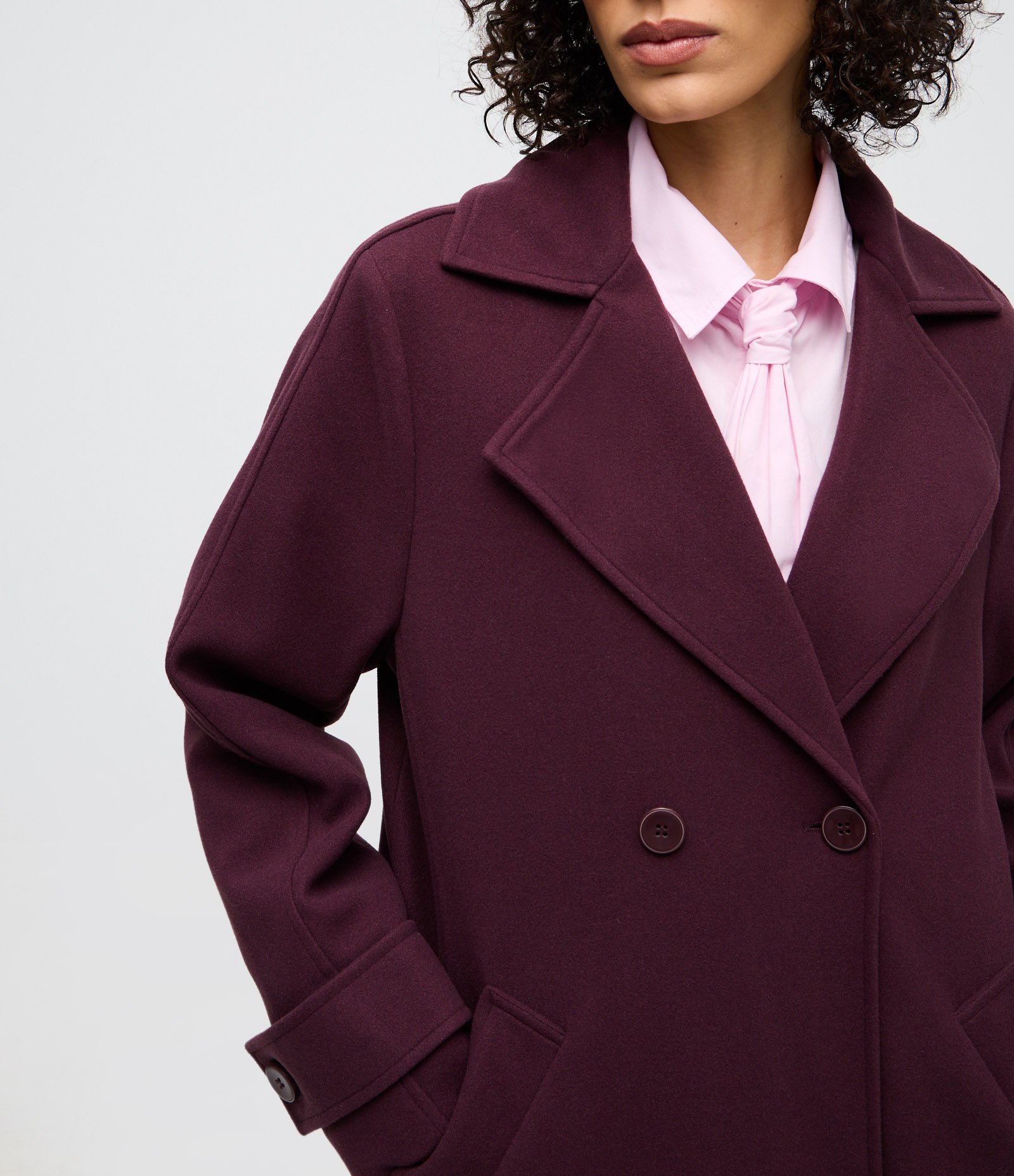 Casaco Longo com Fechamento de Dois Botões Bordô 3